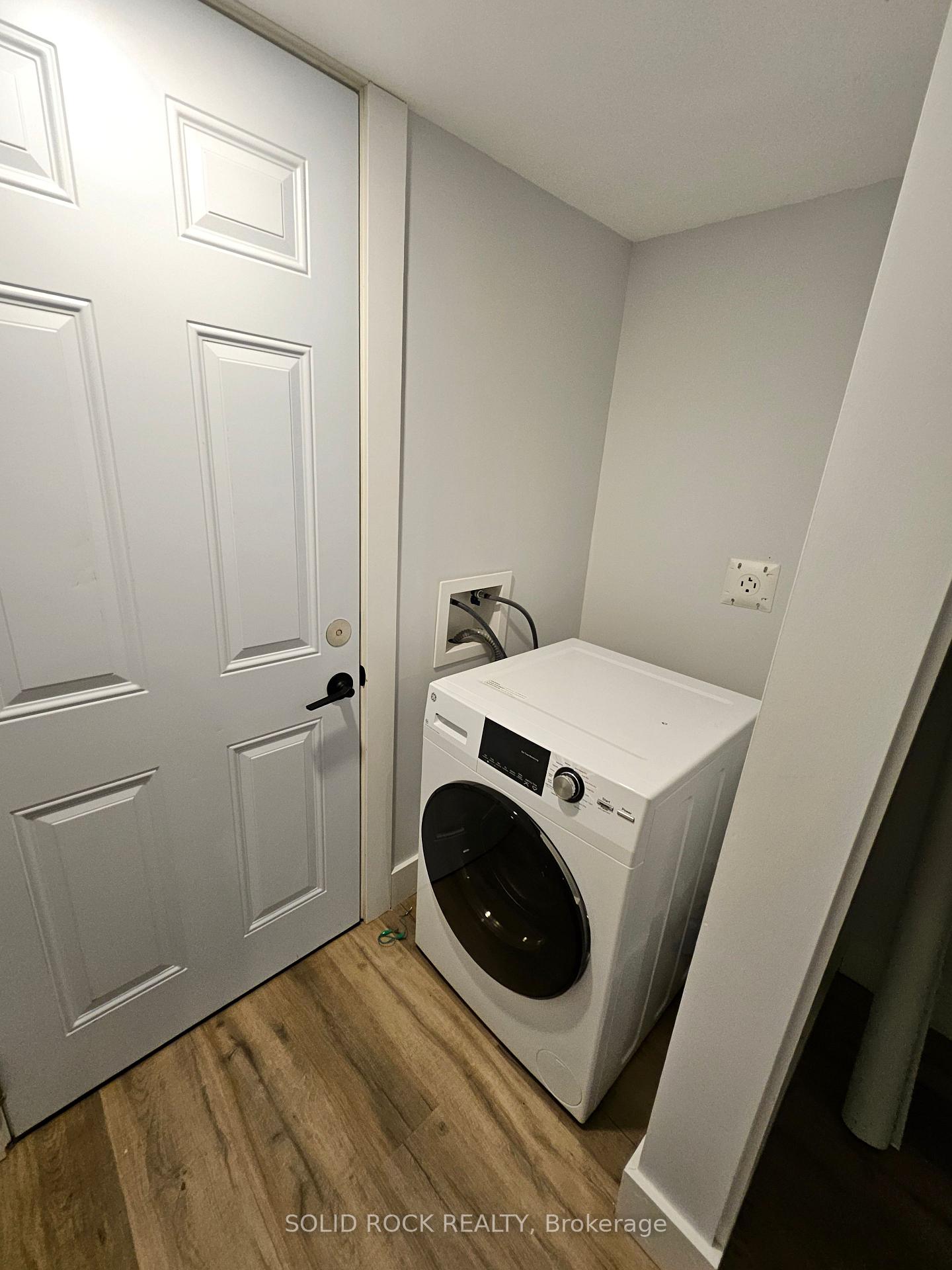 Photo 9 of 846 Alpine Avenue, Ottawa, Queensway Terrace North — HOMEH