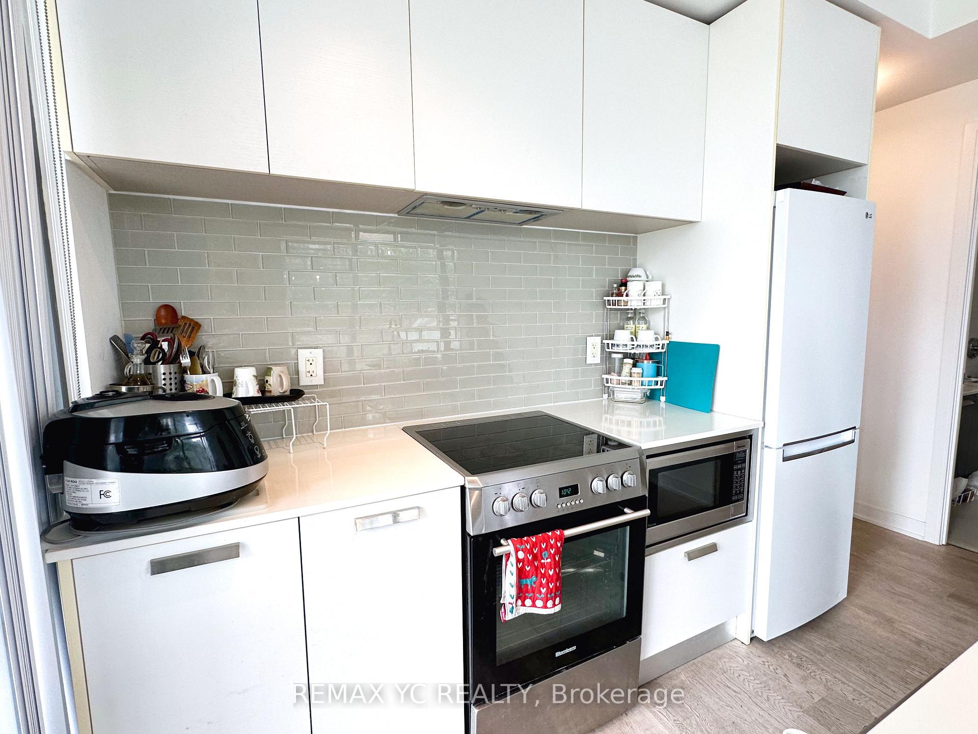 Photo 14 of Unit 722, 57 St Joseph Street, Toronto, Bay Street Corridor — HOMEH