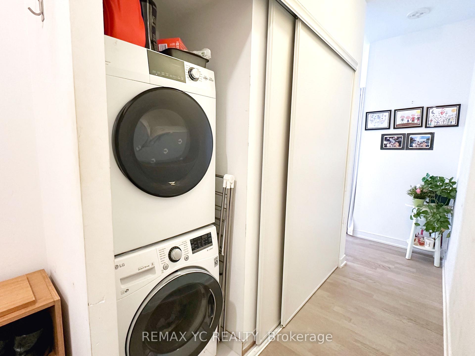 Photo 4 of Unit 722, 57 St Joseph Street, Toronto, Bay Street Corridor — HOMEH