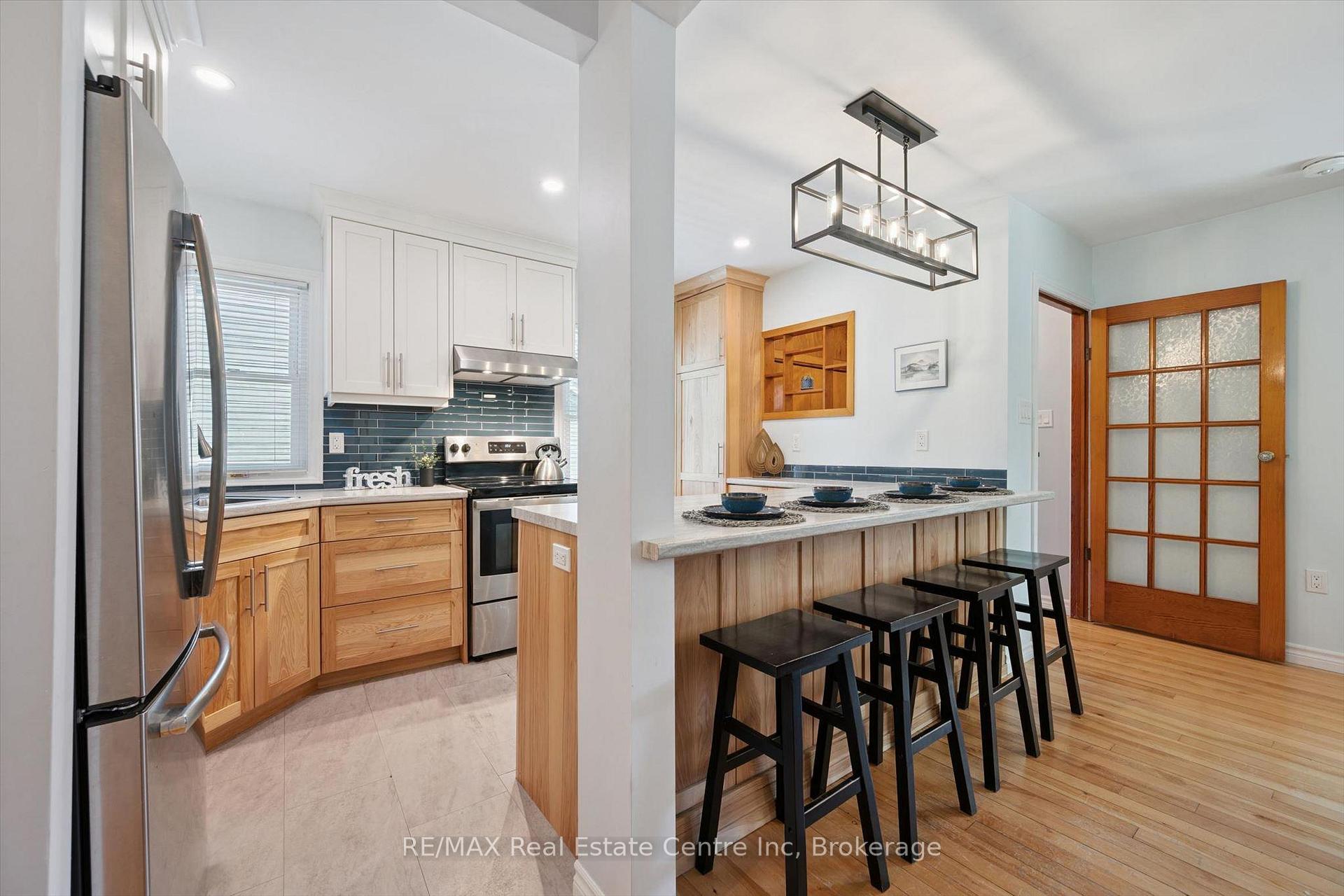 Photo 1 of 80 Memorial Crescent, Guelph, Junction/Onward Willow — HOMEH