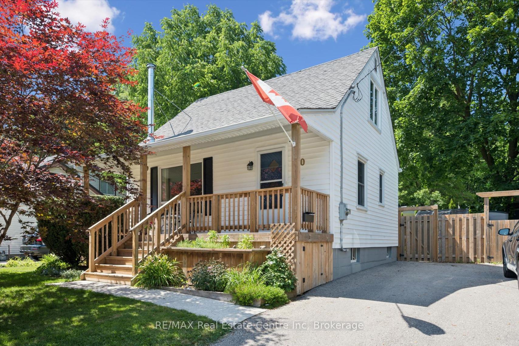Photo 2 of 80 Memorial Crescent, Guelph, Junction/Onward Willow — HOMEH