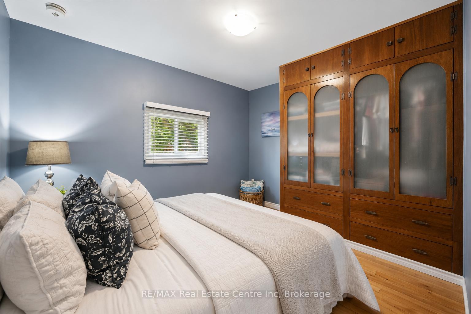 Photo 11 of 80 Memorial Crescent, Guelph, Junction/Onward Willow — HOMEH