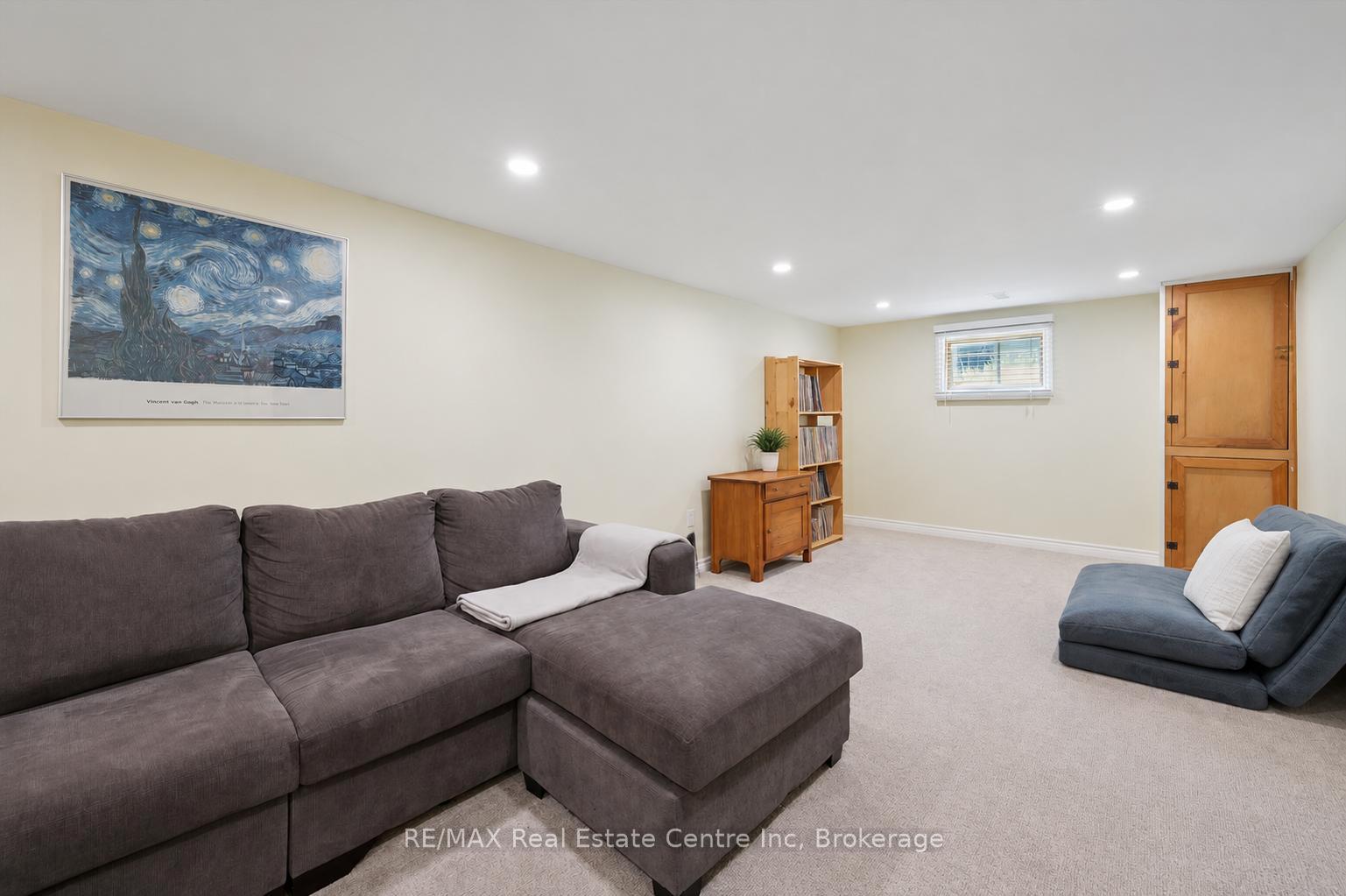 Photo 17 of 80 Memorial Crescent, Guelph, Junction/Onward Willow — HOMEH