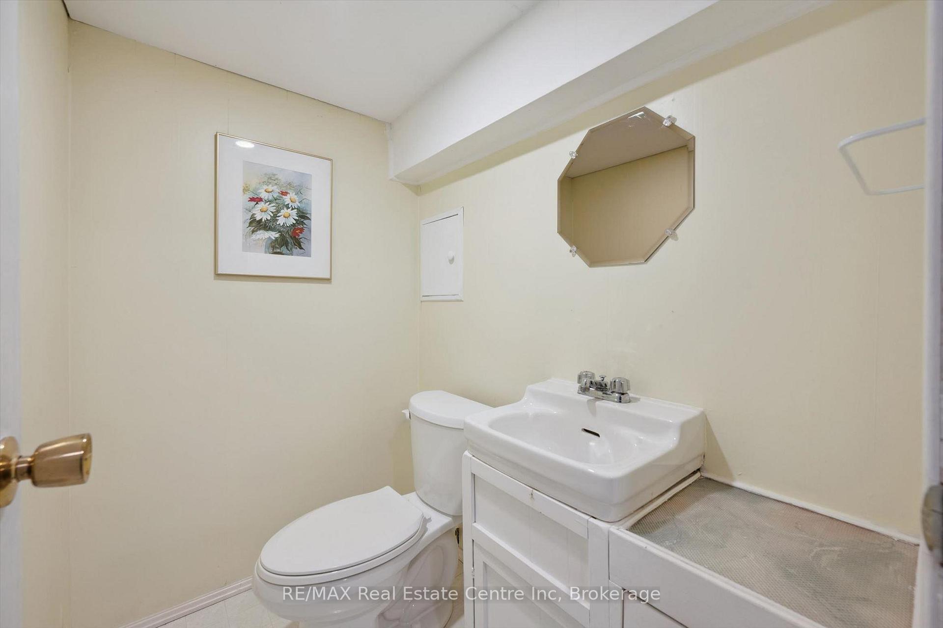 Photo 18 of 80 Memorial Crescent, Guelph, Junction/Onward Willow — HOMEH