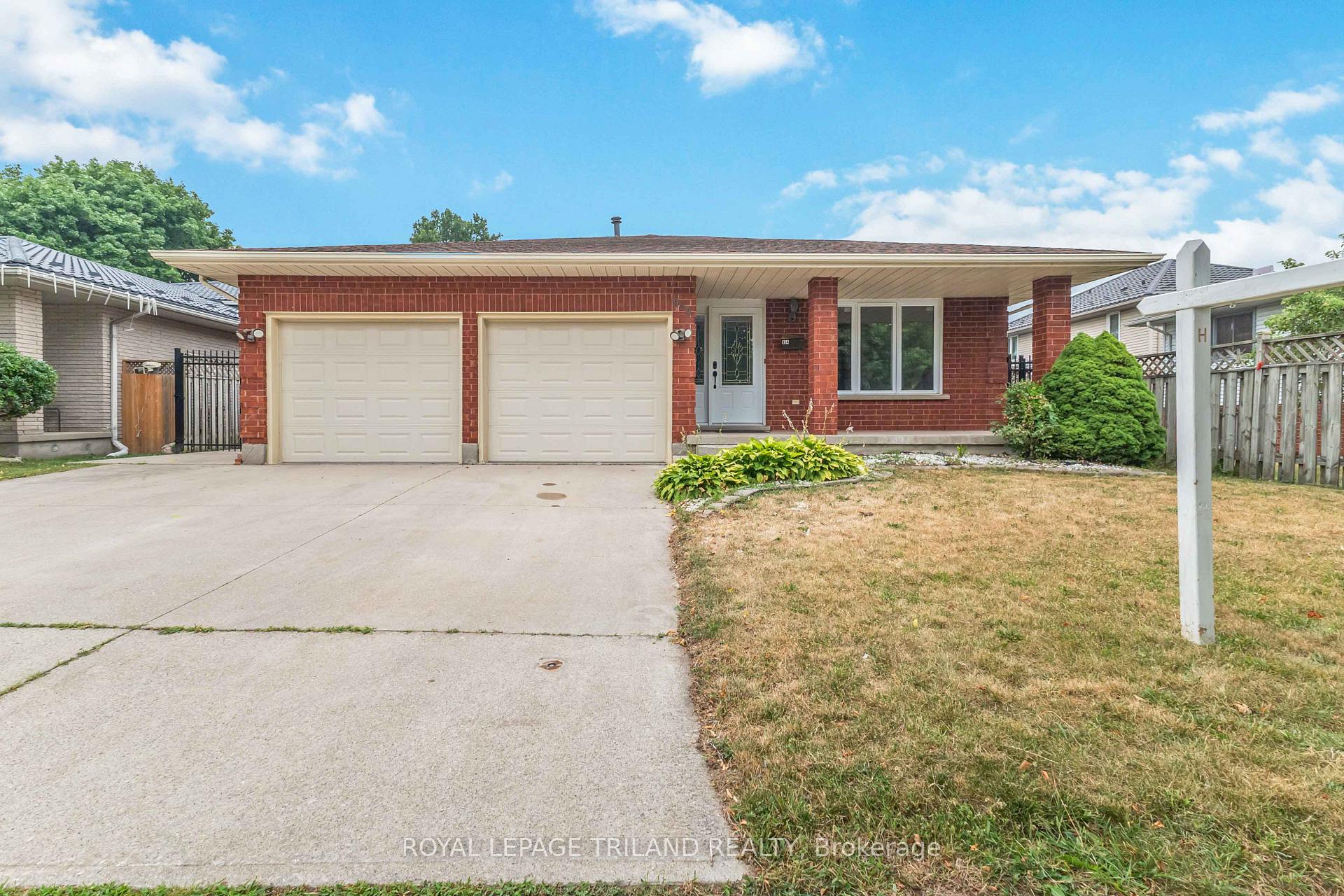 Photo 1 of 954 Chippewa Drive, London, East D — HOMEH