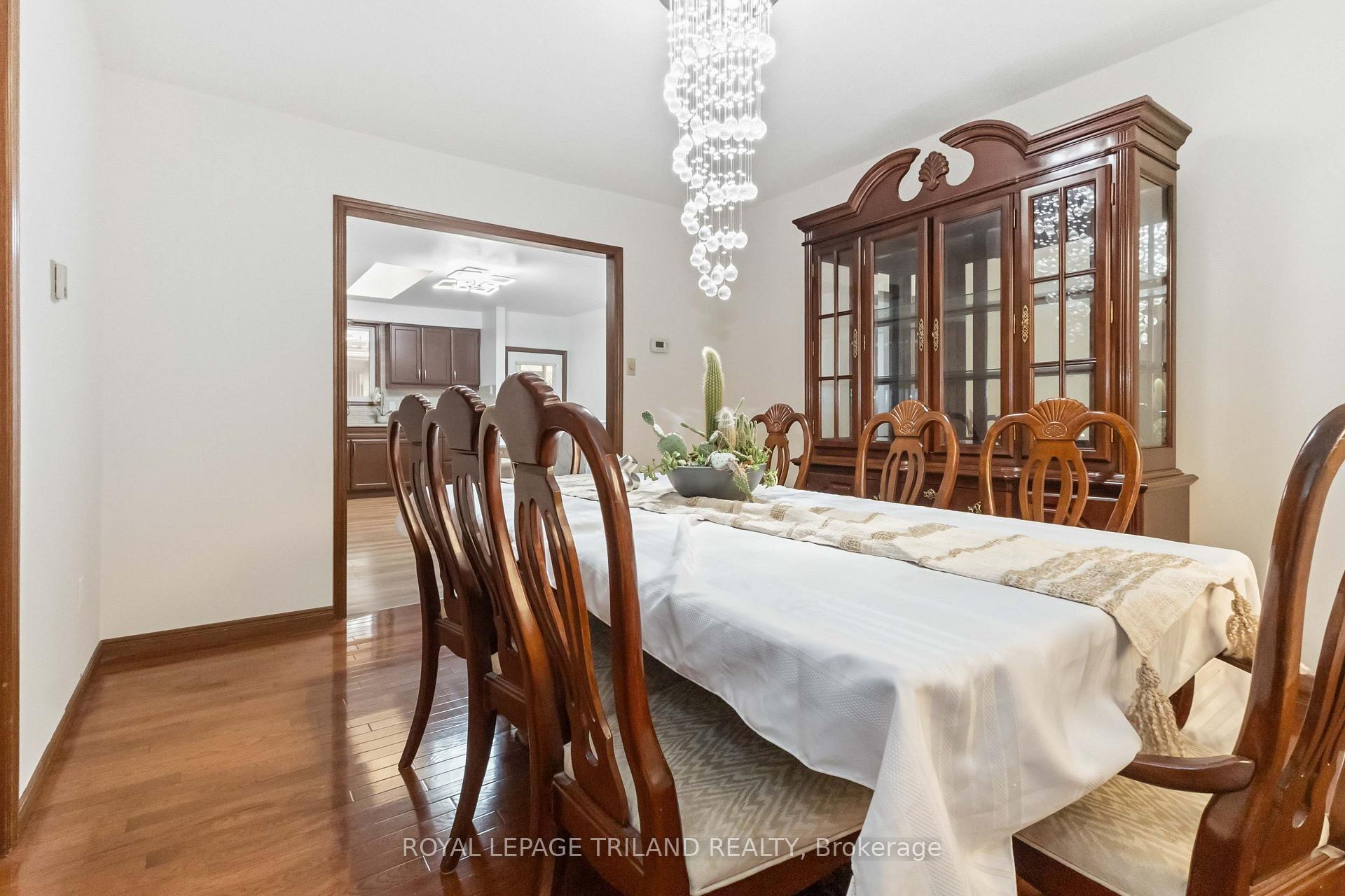 Photo 10 of 954 Chippewa Drive, London, East D — HOMEH
