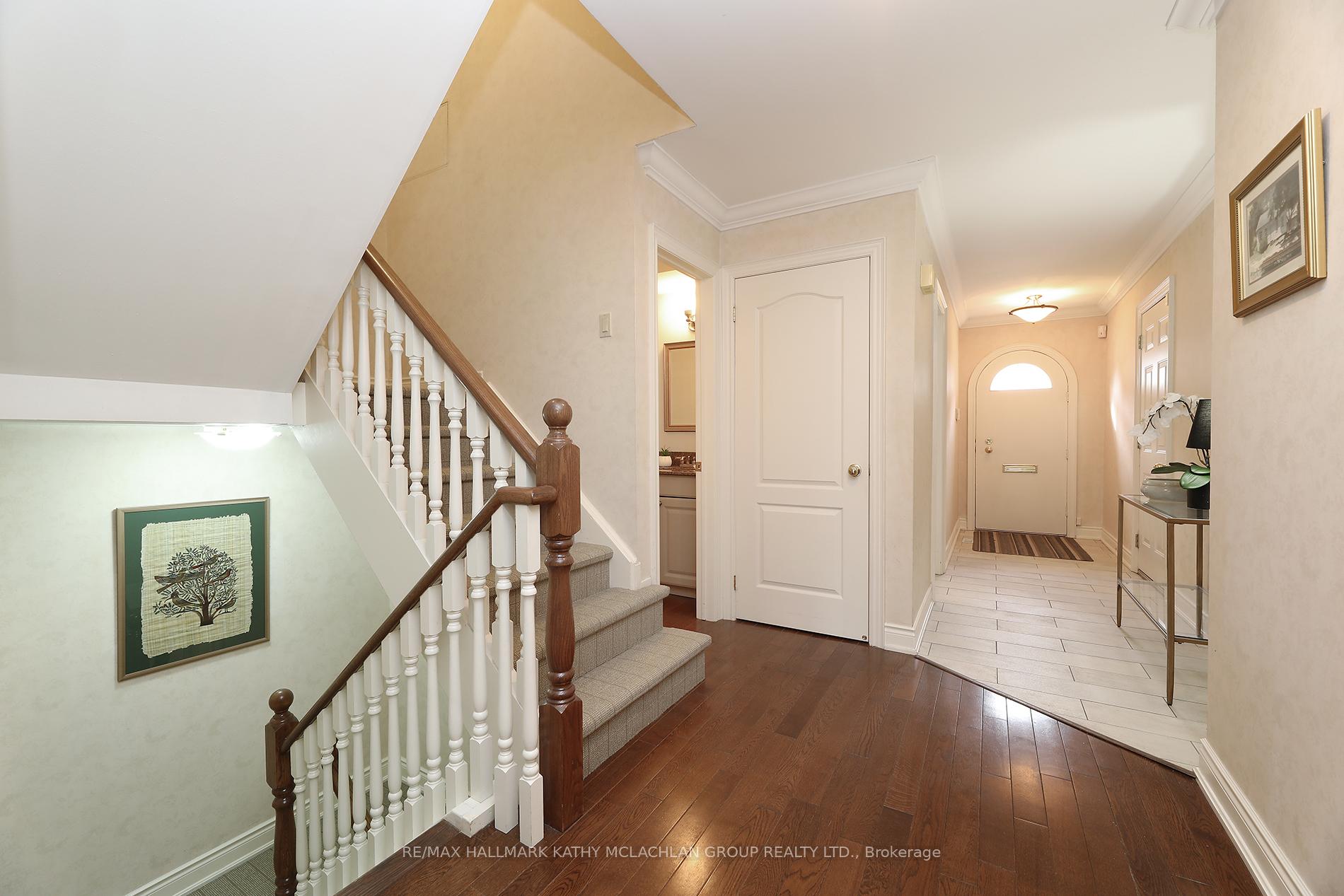 Photo 13 of 38 Crimson Millway, North York, St. Andrew-Windfields — HOMEH