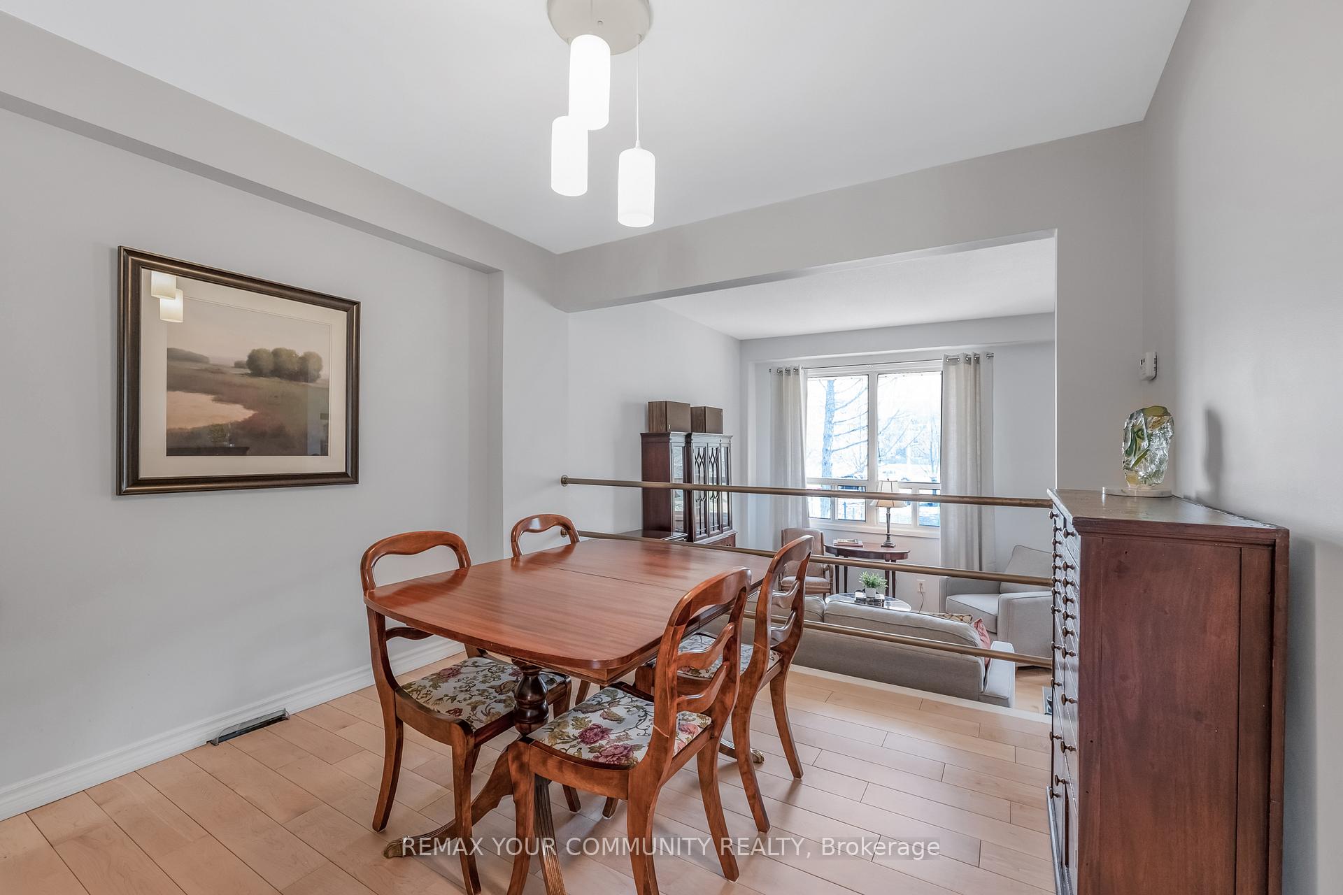 Photo 17 of 97 Poplar Crescent, Aurora, Aurora Highlands — HOMEH