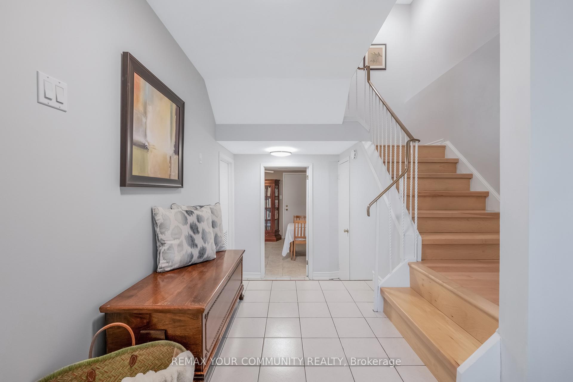 Photo 33 of 97 Poplar Crescent, Aurora, Aurora Highlands — HOMEH