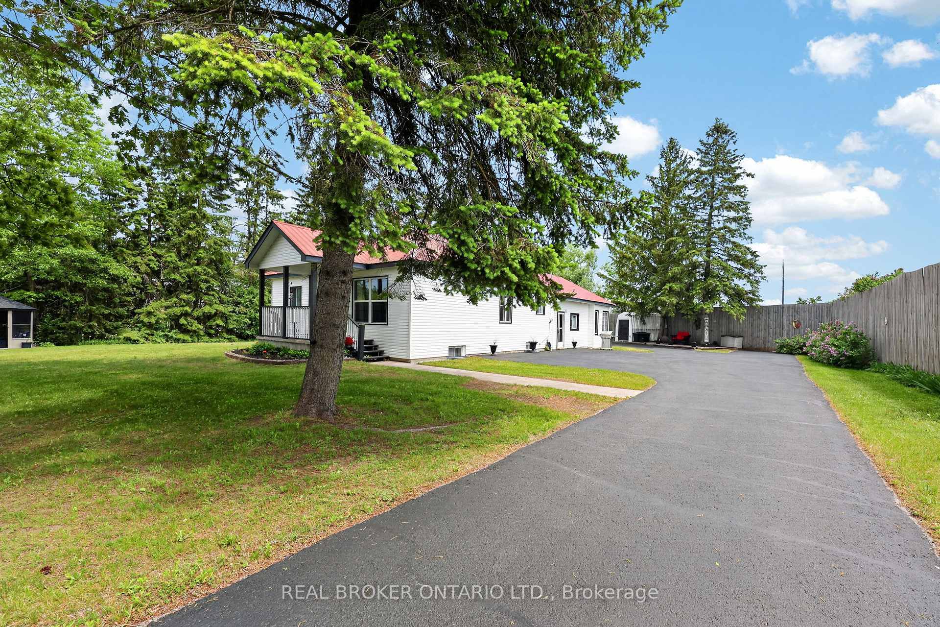 Photo 4 of 4675 Uhthoff Line, Oro-Medonte, Rural Oro-Medonte — HOMEH