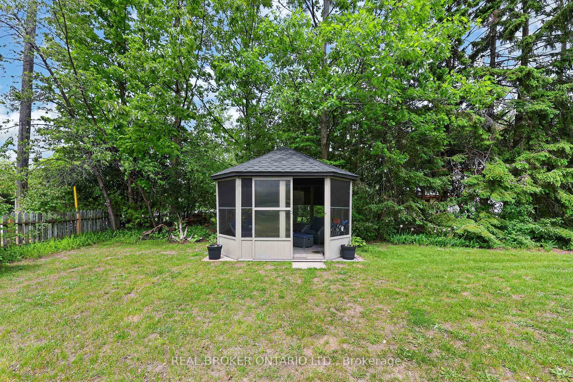 Photo 6 of 4675 Uhthoff Line, Oro-Medonte, Rural Oro-Medonte — HOMEH
