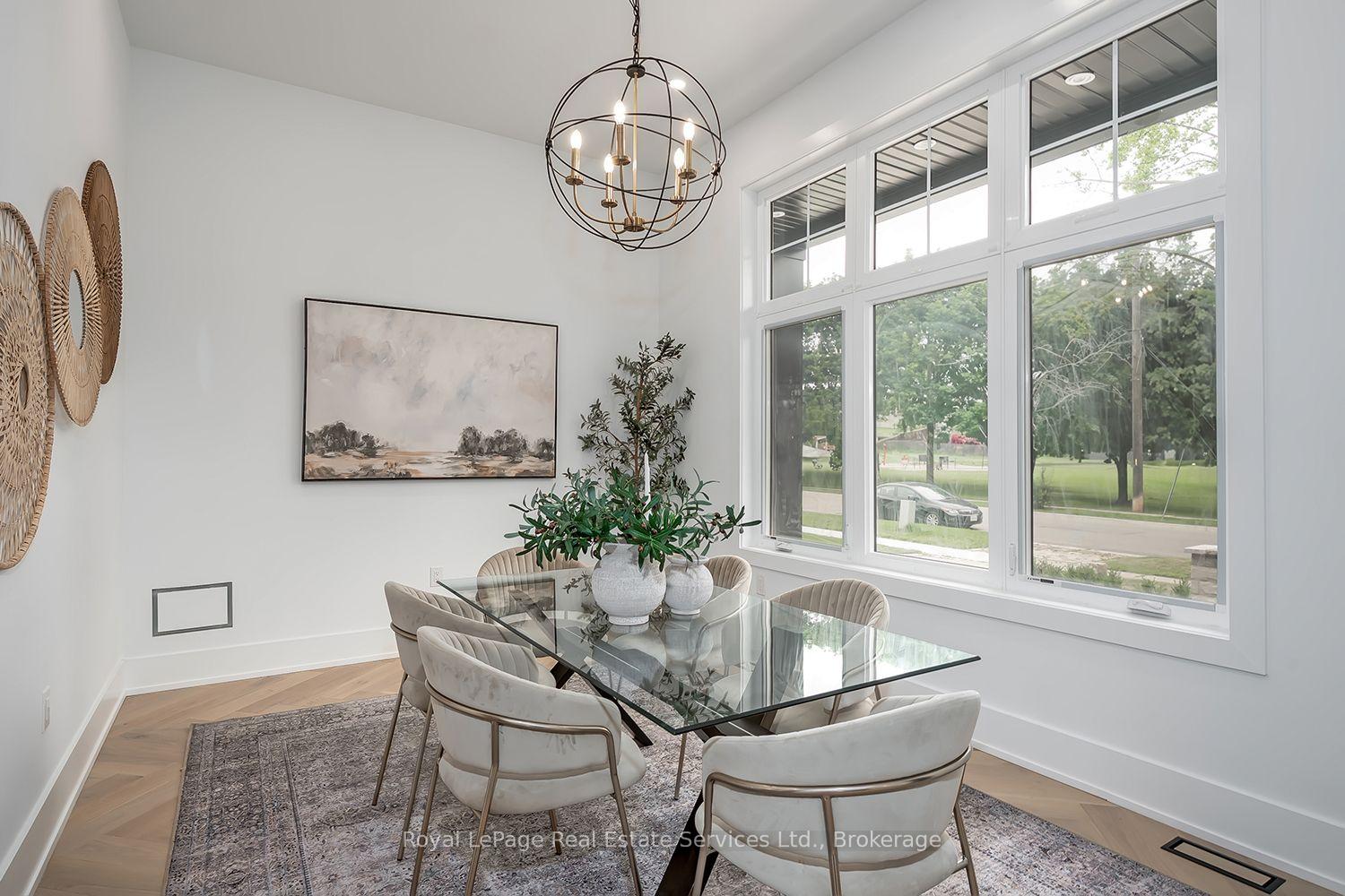 Photo 10 of 302 Tuck Drive, Burlington, Shoreacres — HOMEH