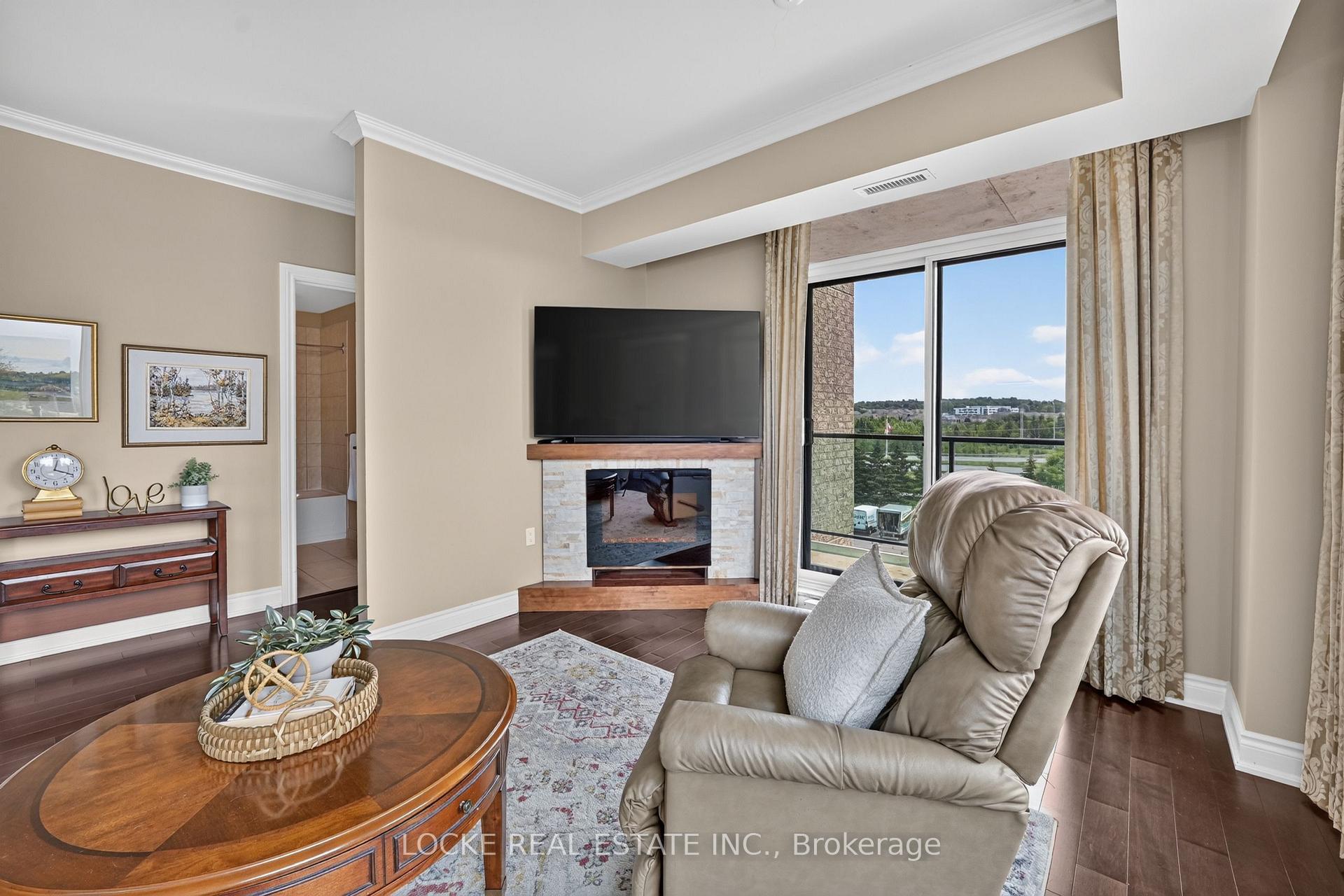 Photo 10 of Unit 401, 100 Inlet Private, Ottawa, Chatelaine Village — HOMEH