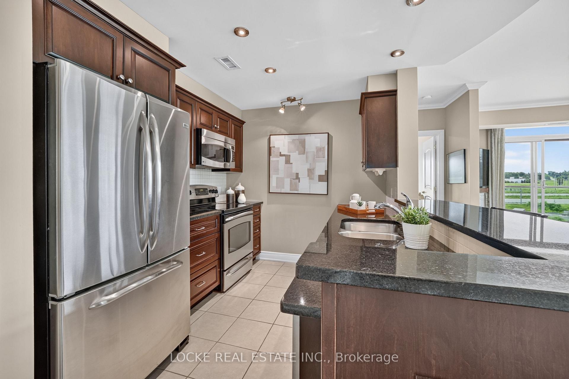 Photo 14 of Unit 401, 100 Inlet Private, Ottawa, Chatelaine Village — HOMEH