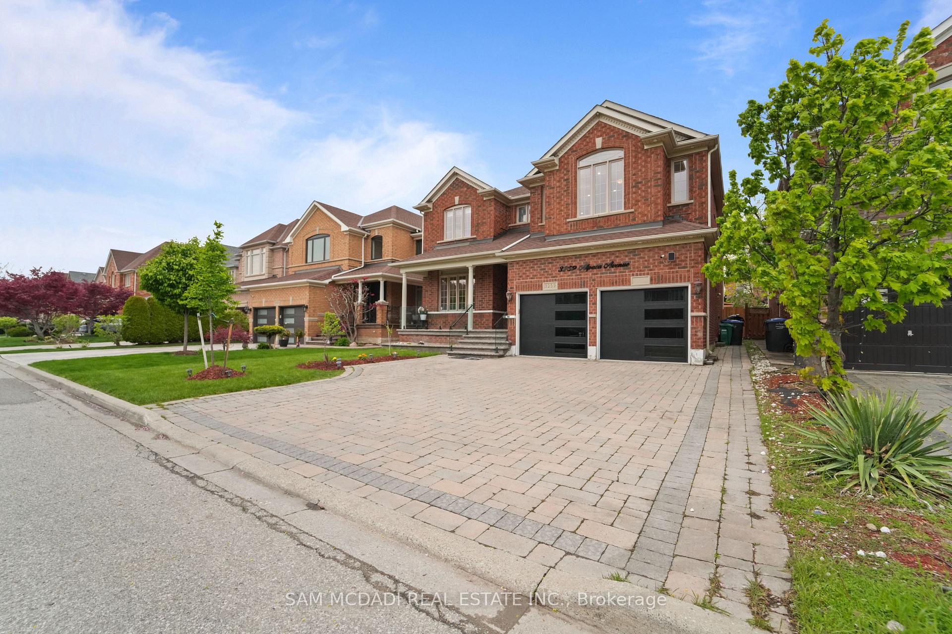 Photo 2 of 3259 Alpaca Avenue, Mississauga, Churchill Meadows — HOMEH
