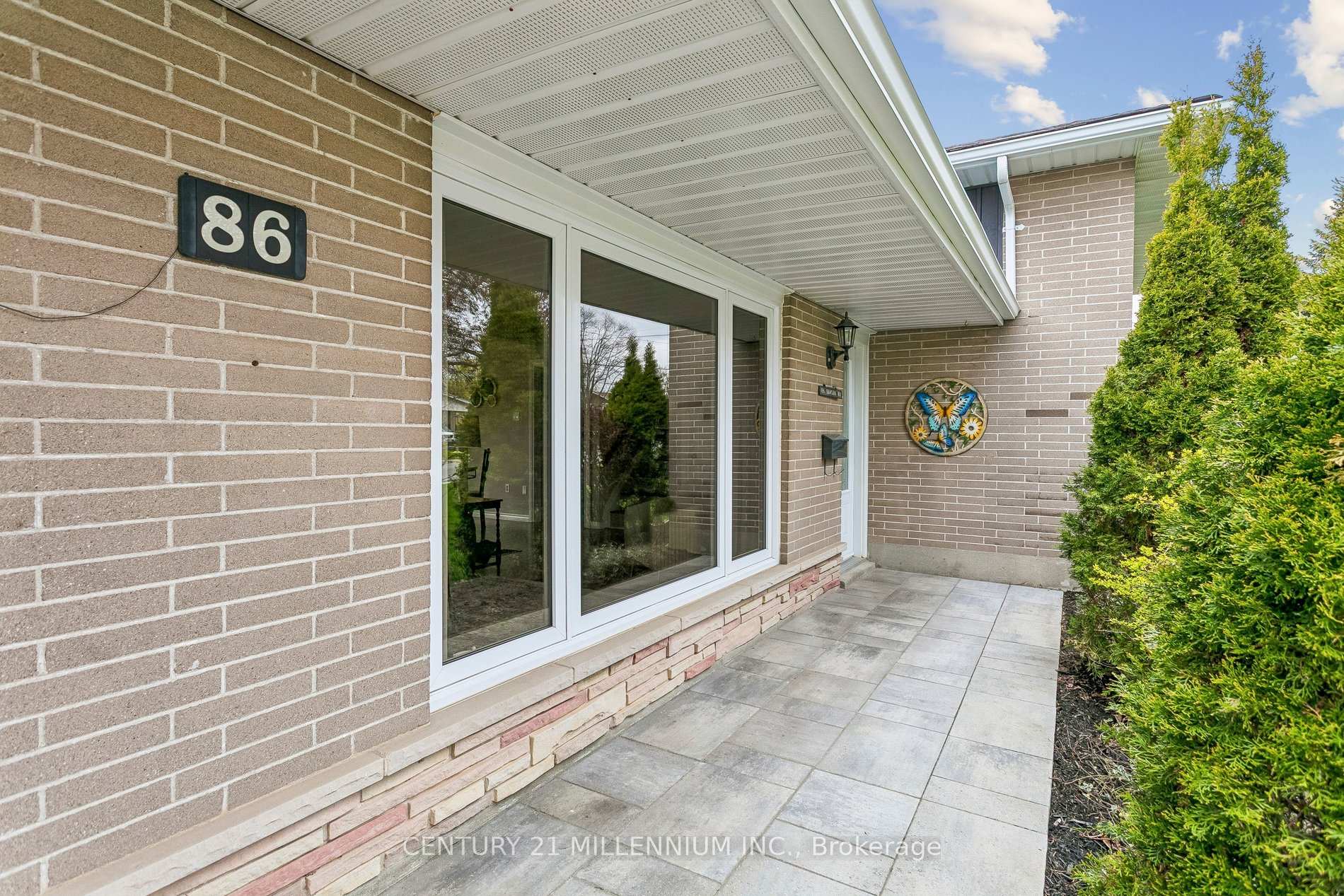 Photo 4 of 86 Dawson Road, Orangeville — HOMEH