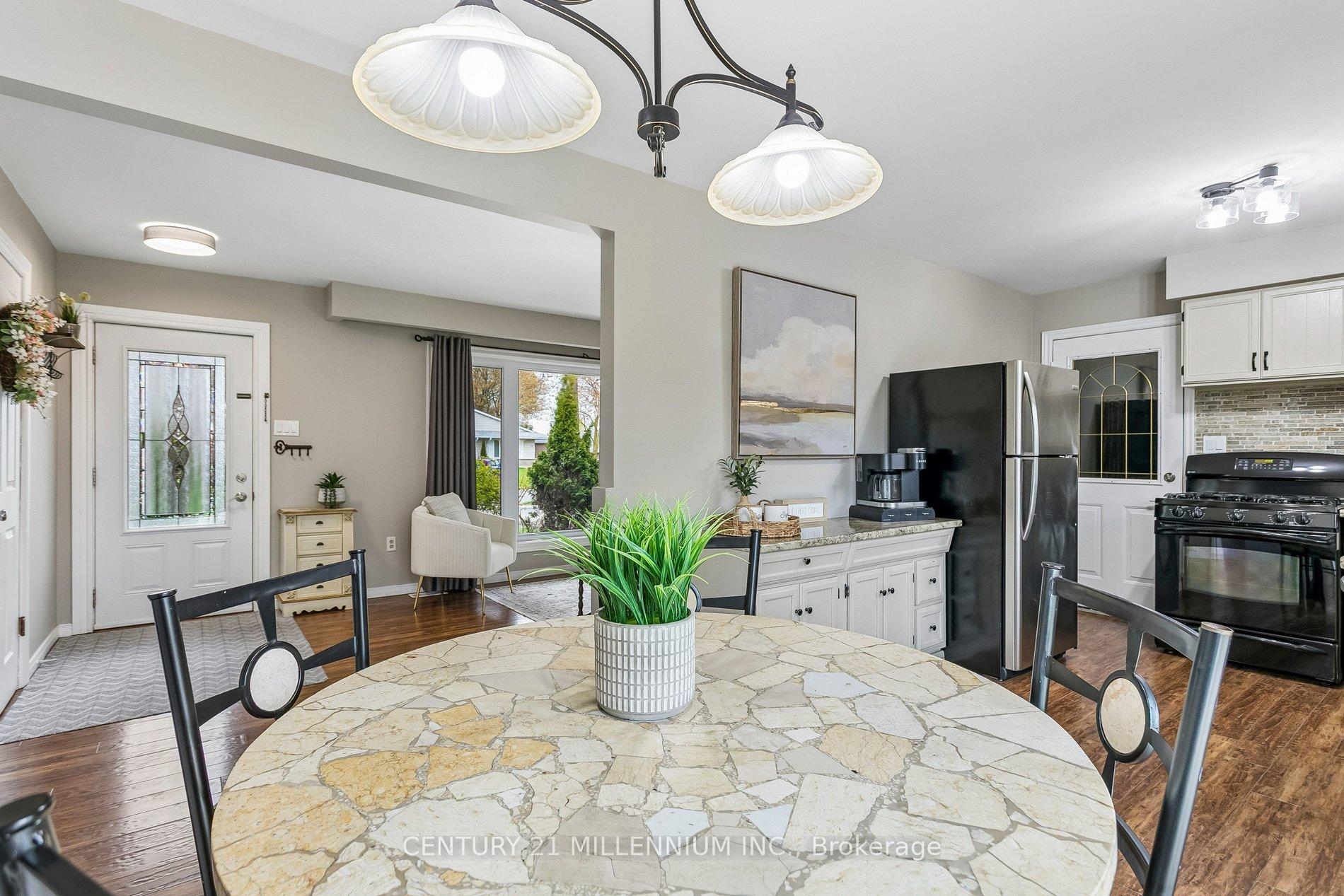 Photo 15 of 86 Dawson Road, Orangeville — HOMEH
