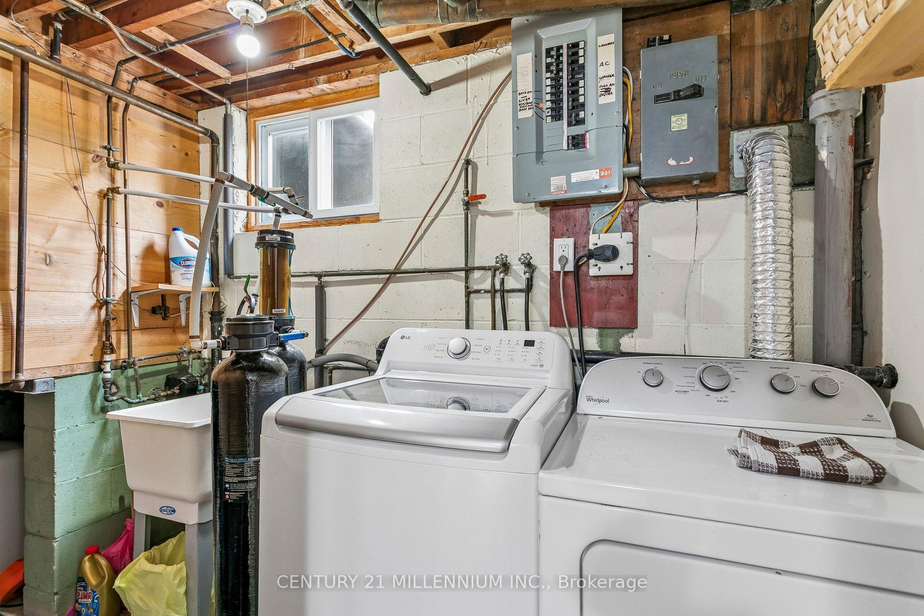 Photo 43 of 86 Dawson Road, Orangeville — HOMEH