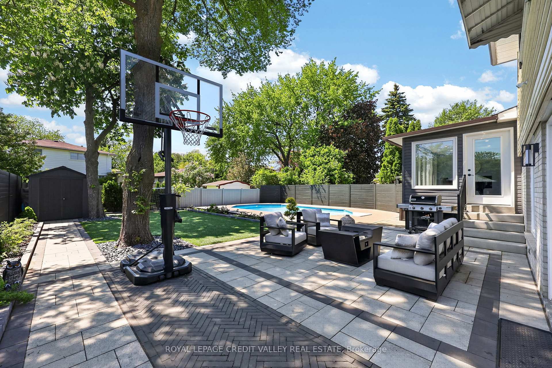 Photo 42 of 46 Duncan Bull Drive, Brampton, Brampton East — HOMEH