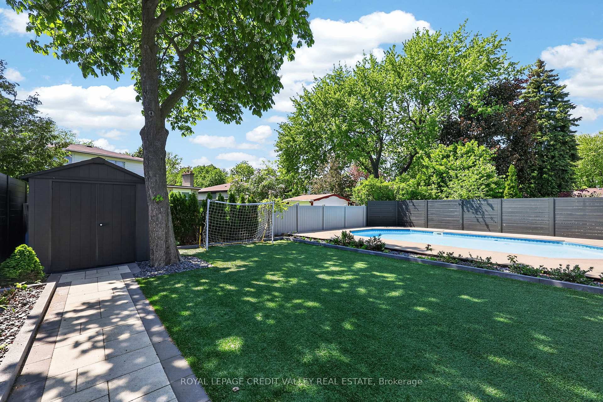 Photo 49 of 46 Duncan Bull Drive, Brampton, Brampton East — HOMEH
