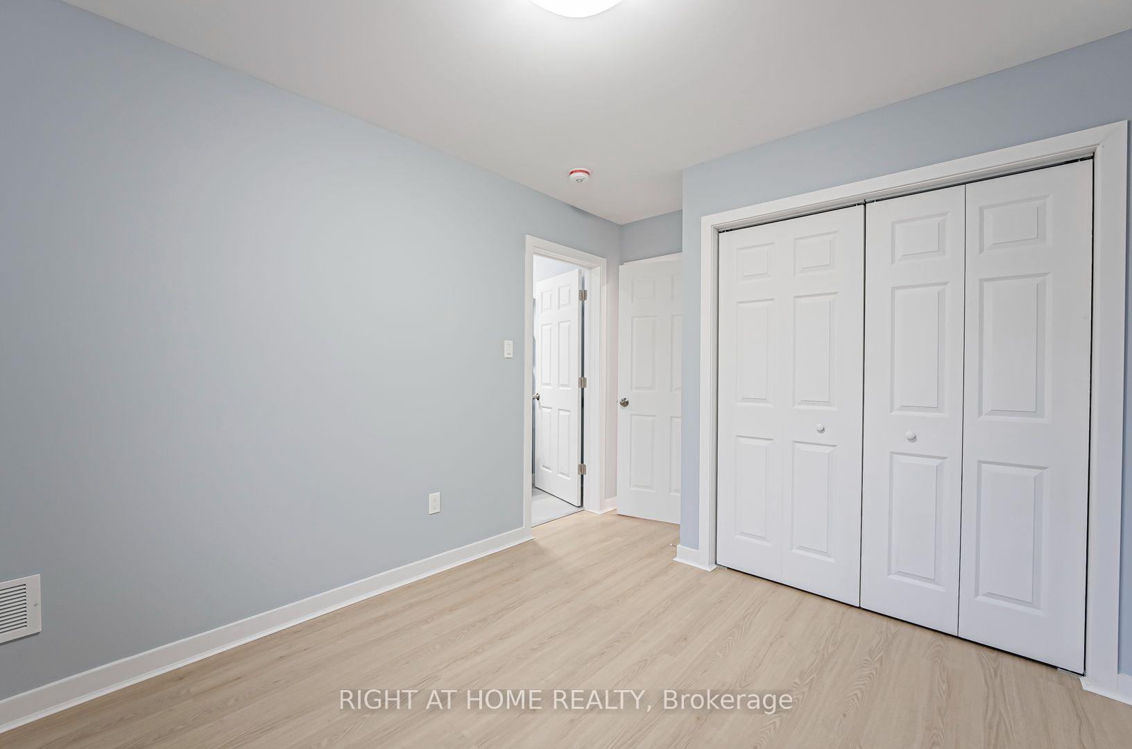 Photo 4 of Unit MAIN, 250 Beechy Drive, Richmond Hill, Crosby — HOMEH