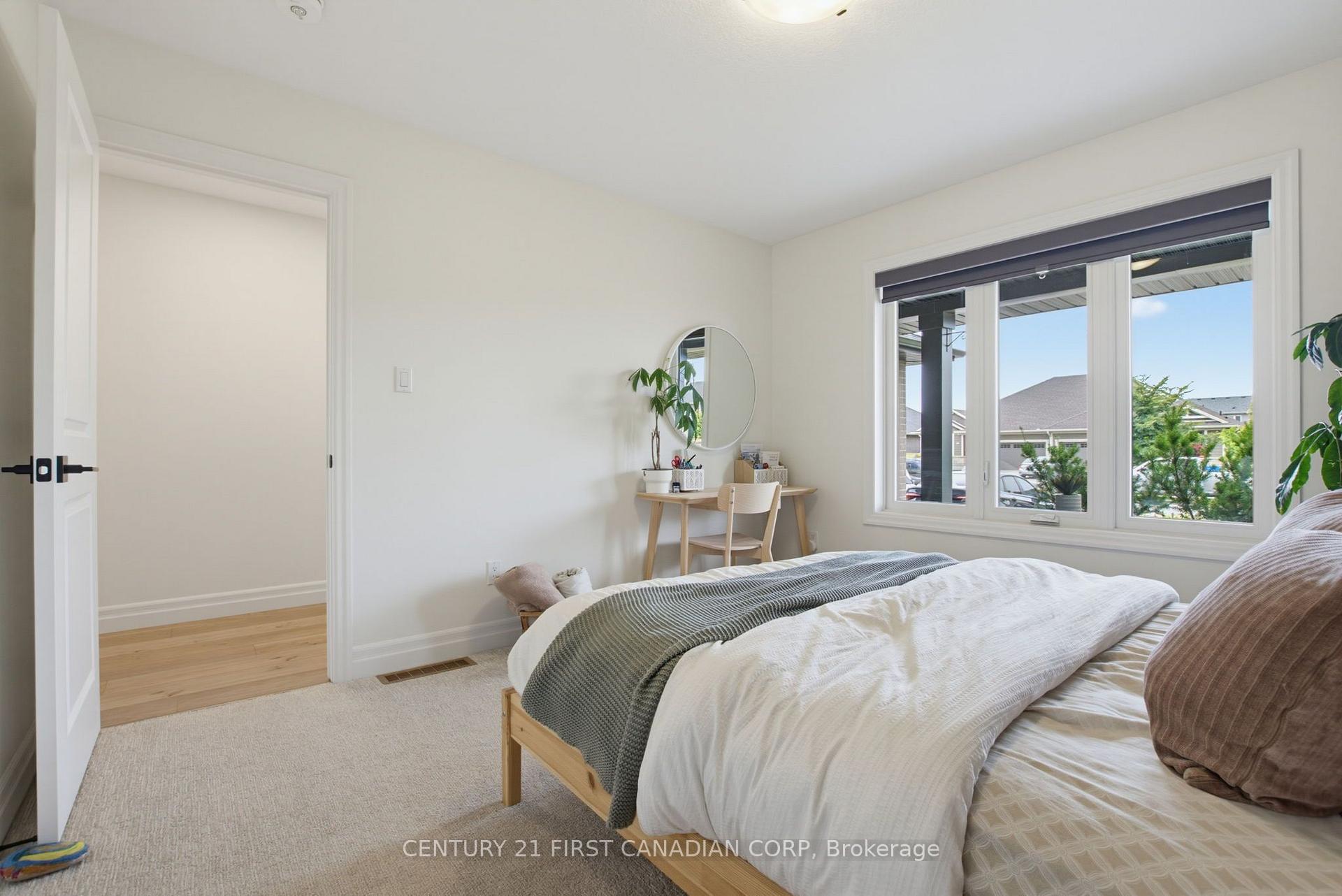 Photo 8 of 71 Renaissance Drive, St. Thomas — HOMEH