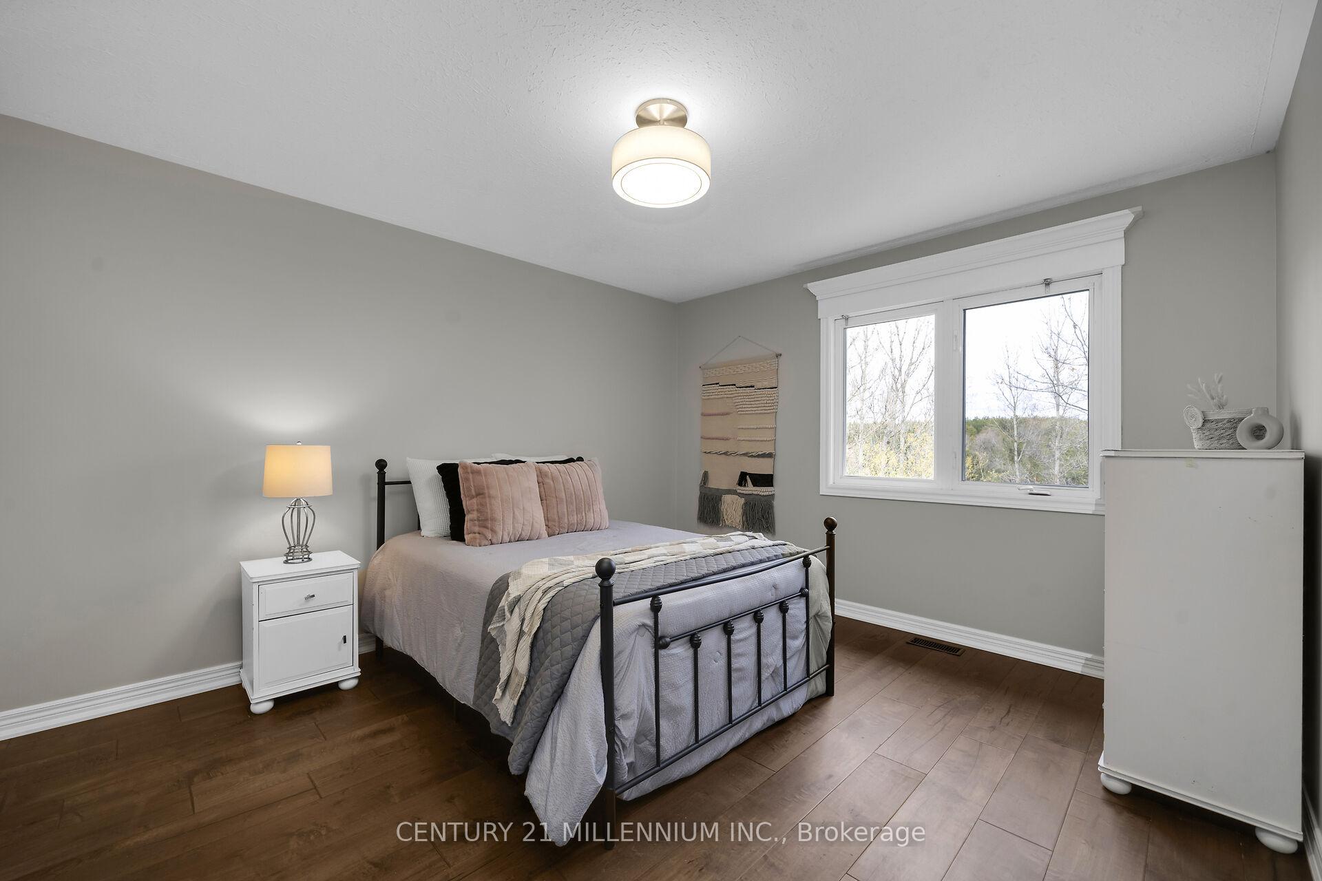 Photo 30 of 49 Waterford Drive, Erin, Hillsburgh — HOMEH