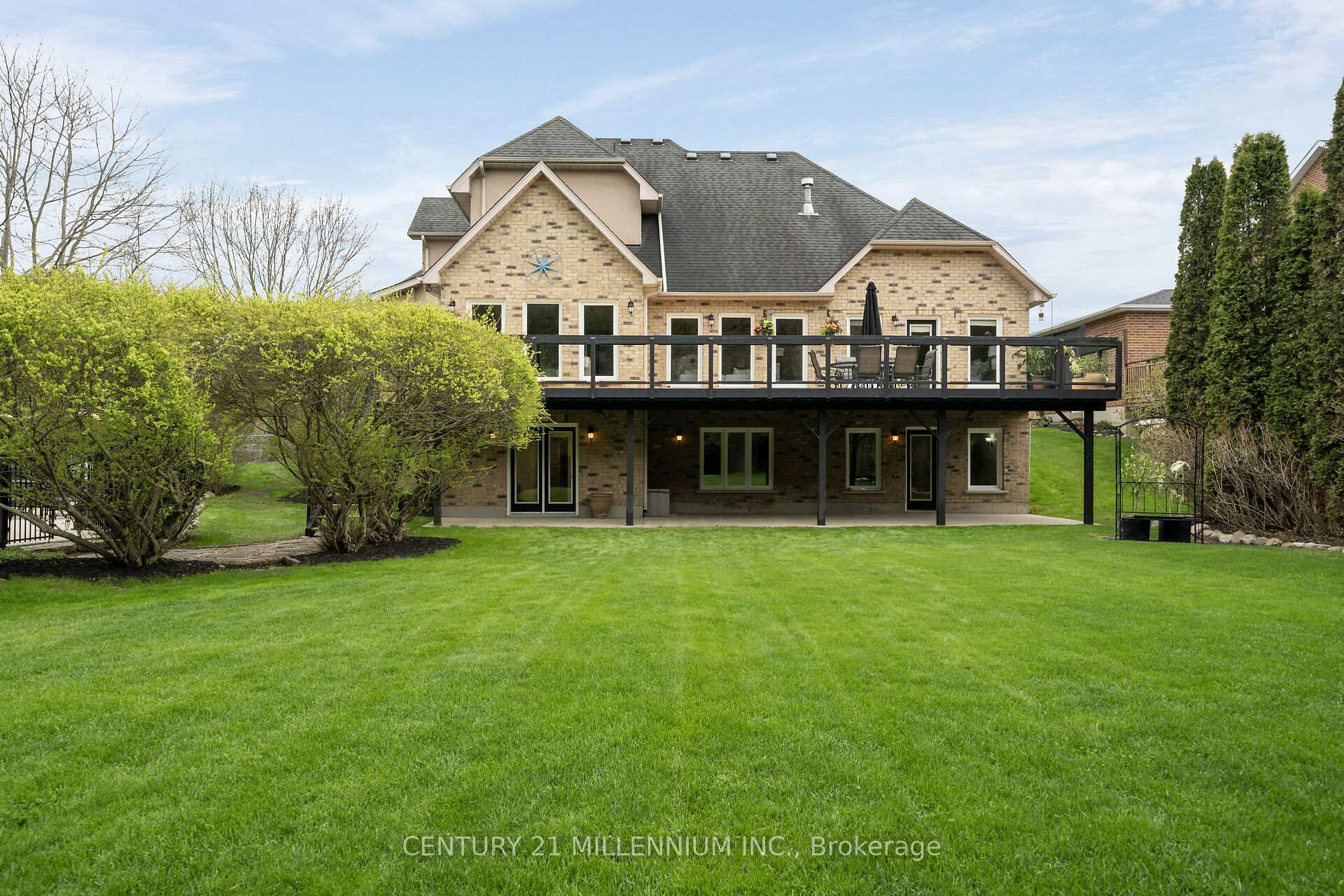 Photo 48 of 49 Waterford Drive, Erin, Hillsburgh — HOMEH