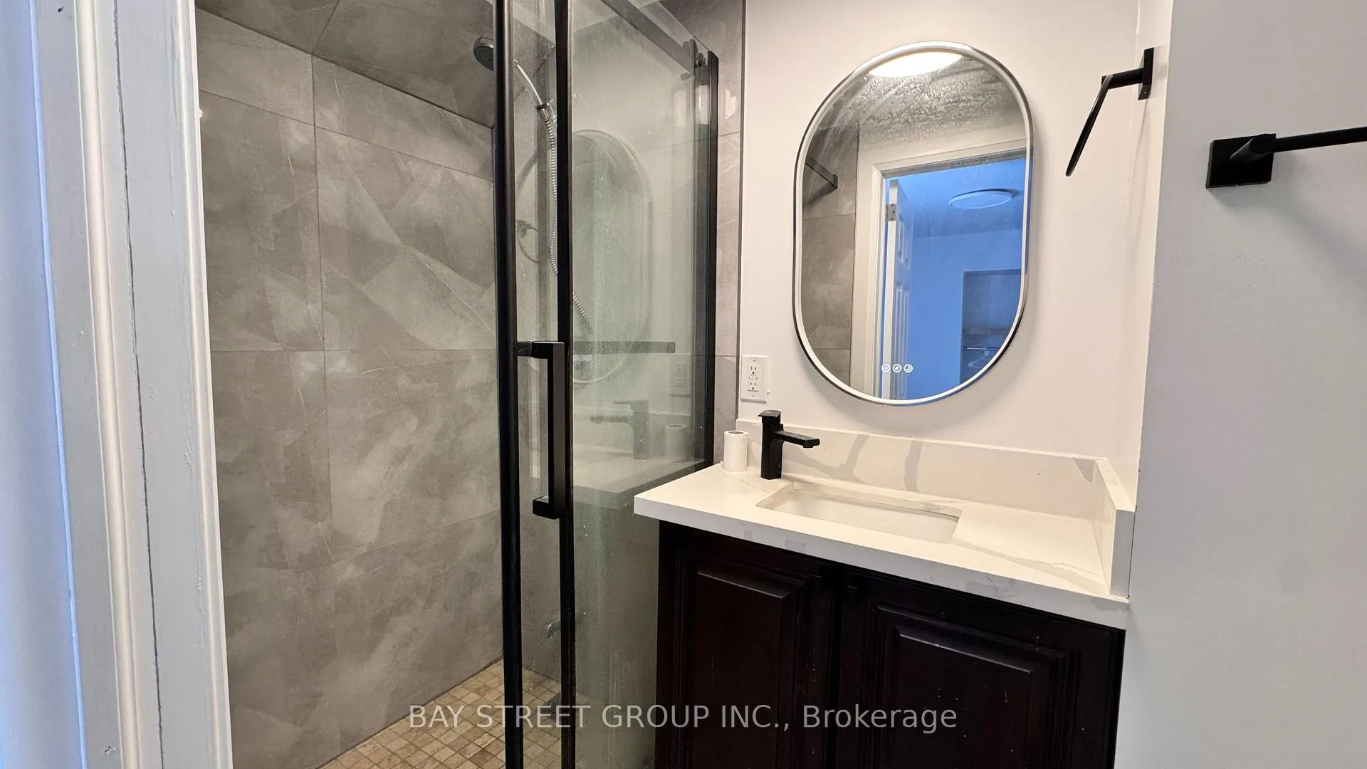 Photo 7 of Unit C1, 5731 Stanley Avenue, Niagara Falls, Hospital — HOMEH