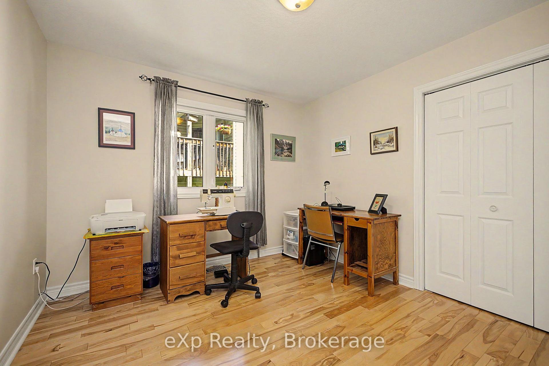 Photo 10 of 2 Mann Avenue N, Parry Sound — HOMEH