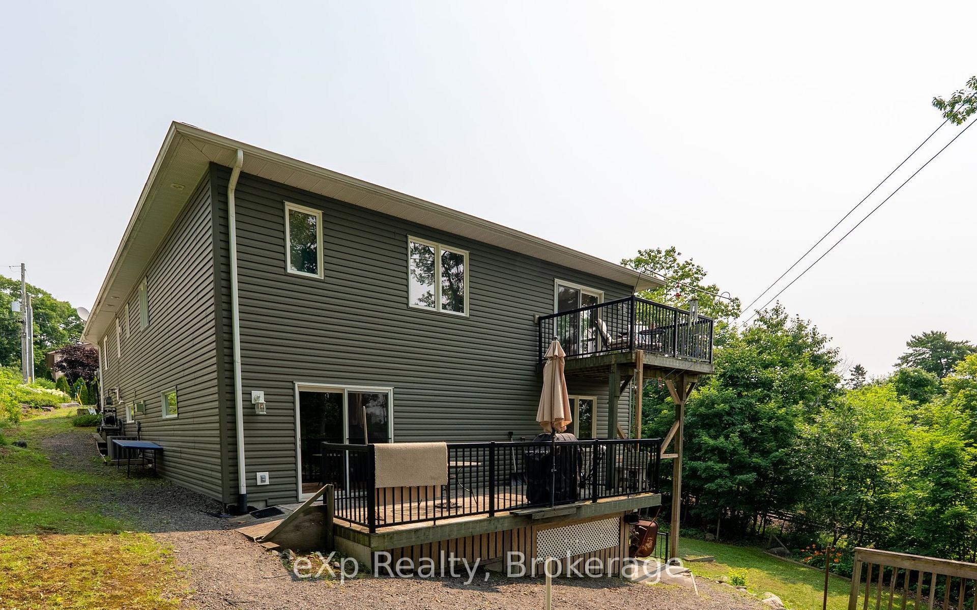 Photo 28 of 2 Mann Avenue N, Parry Sound — HOMEH