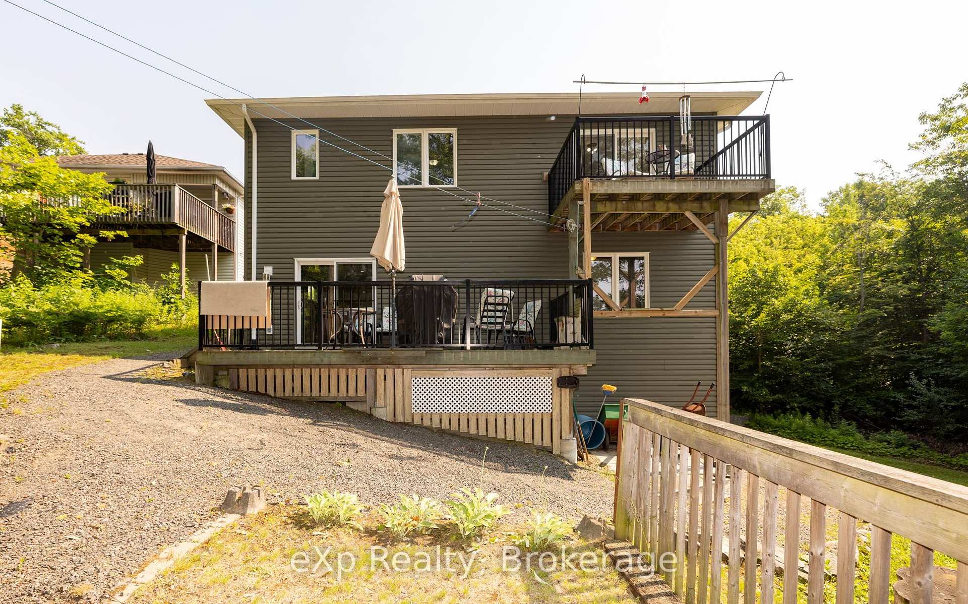 Photo 29 of 2 Mann Avenue N, Parry Sound — HOMEH