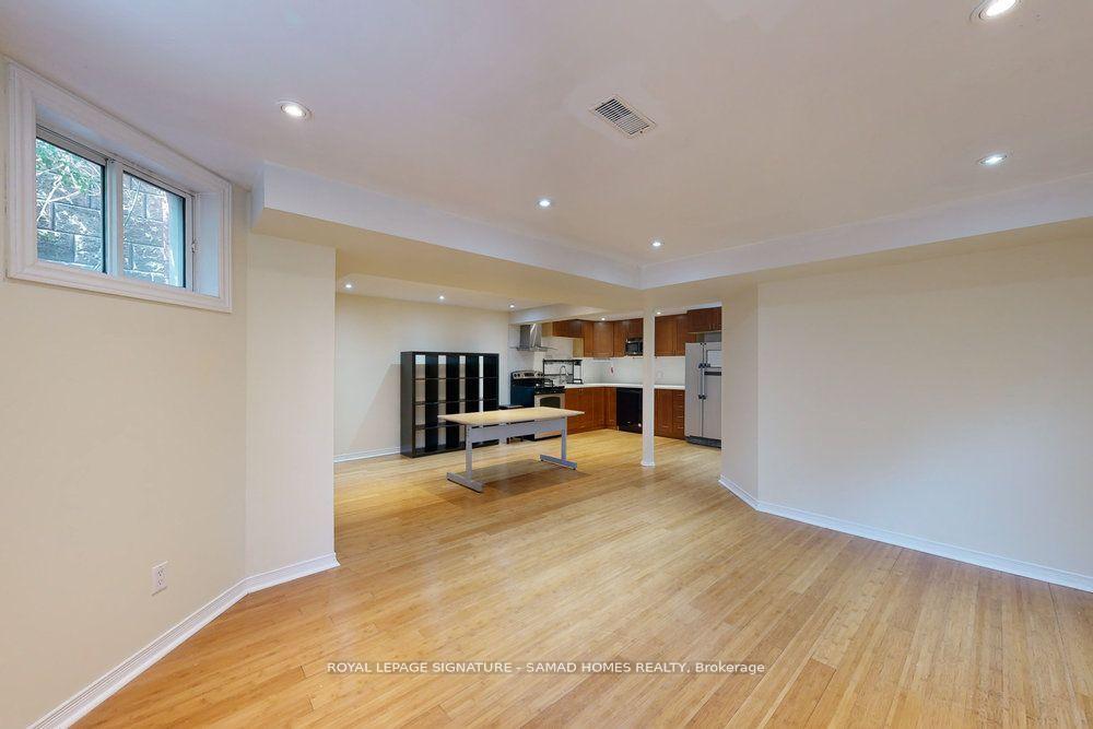 Photo 14 of Unit Bsmt, 456 Barondale Drive, Mississauga, Hurontario — HOMEH