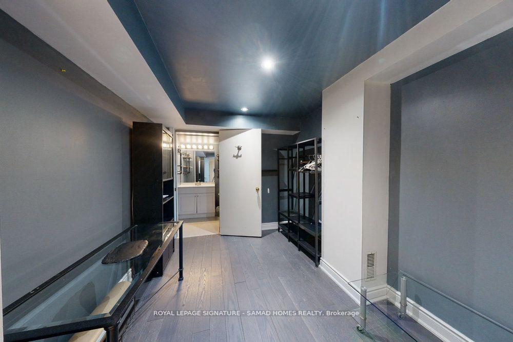 Photo 21 of Unit Bsmt, 456 Barondale Drive, Mississauga, Hurontario — HOMEH