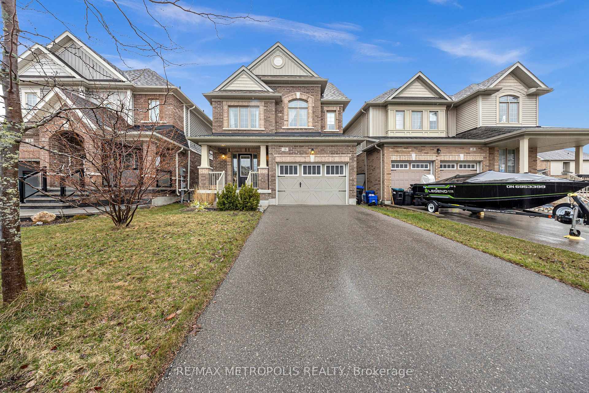 Photo 1 of 16 Treetops Boulevard, New Tecumseth, Rural New Tecumseth — HOMEH