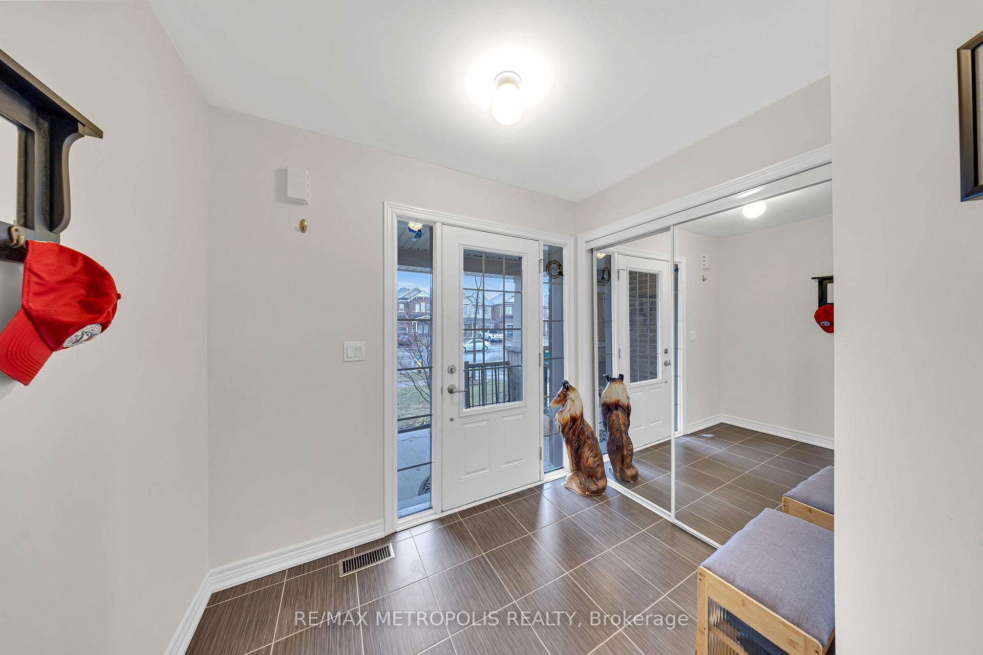 Photo 4 of 16 Treetops Boulevard, New Tecumseth, Rural New Tecumseth — HOMEH