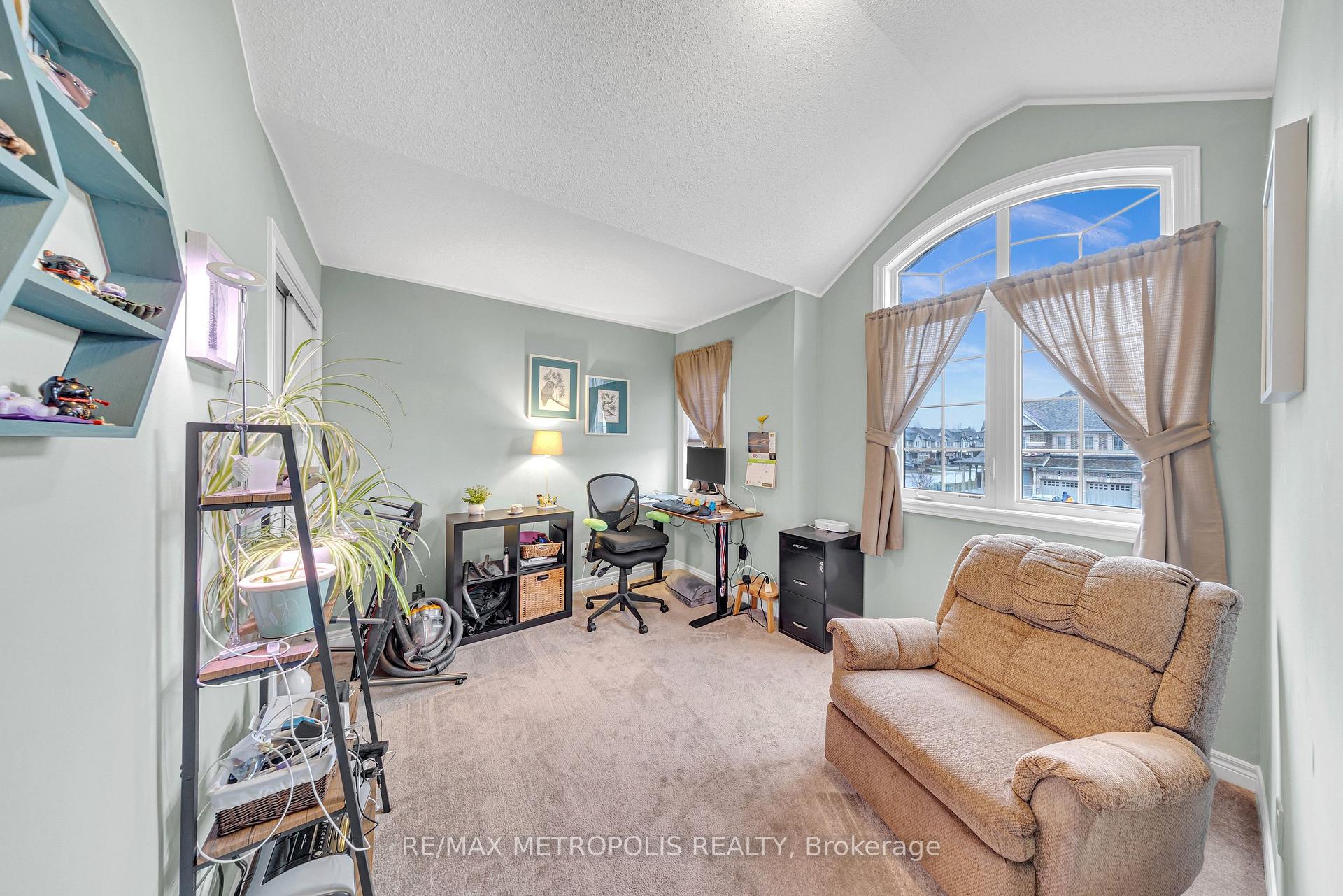 Photo 20 of 16 Treetops Boulevard, New Tecumseth, Rural New Tecumseth — HOMEH