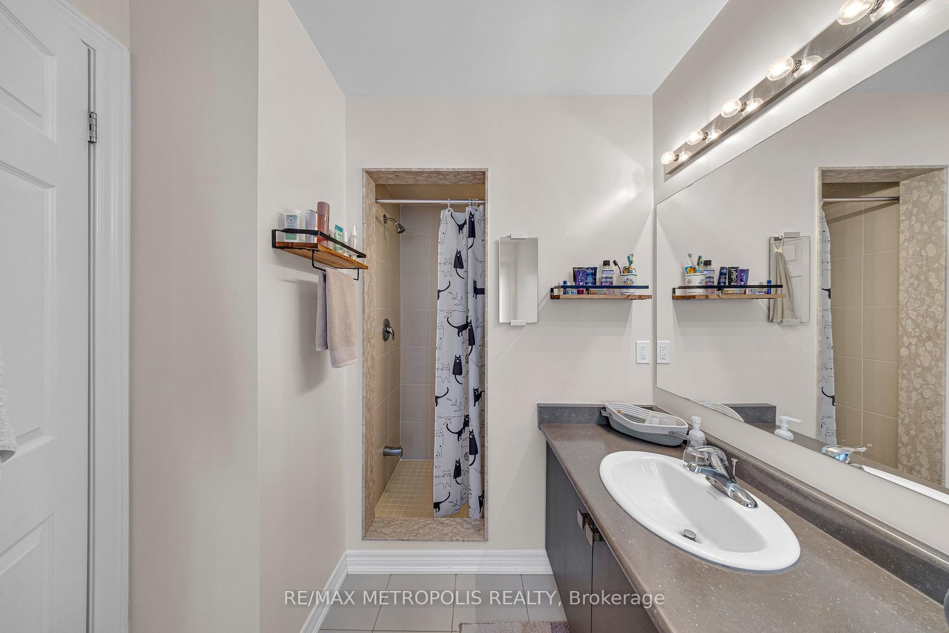 Photo 28 of 16 Treetops Boulevard, New Tecumseth, Rural New Tecumseth — HOMEH