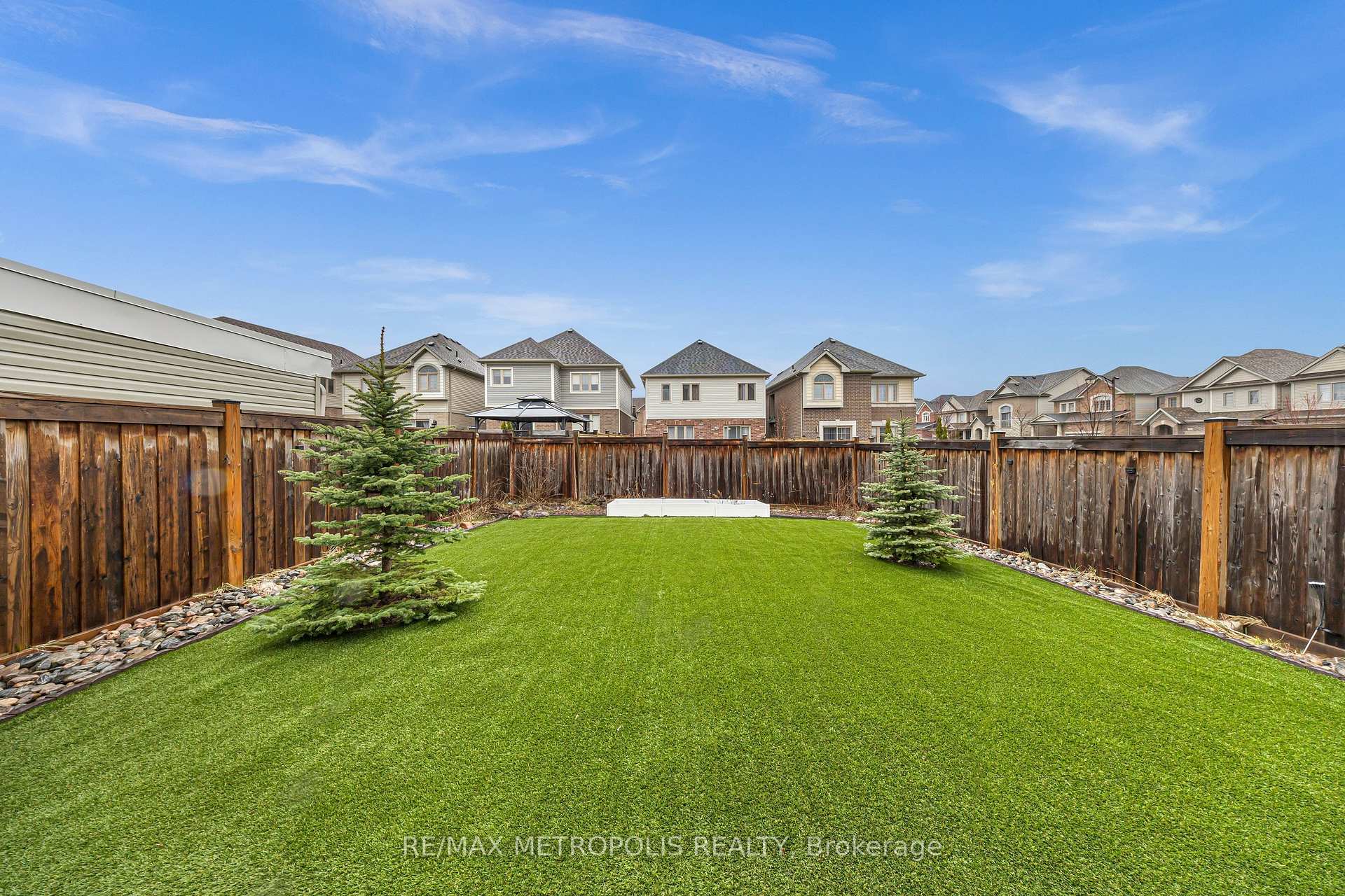 Photo 36 of 16 Treetops Boulevard, New Tecumseth, Rural New Tecumseth — HOMEH