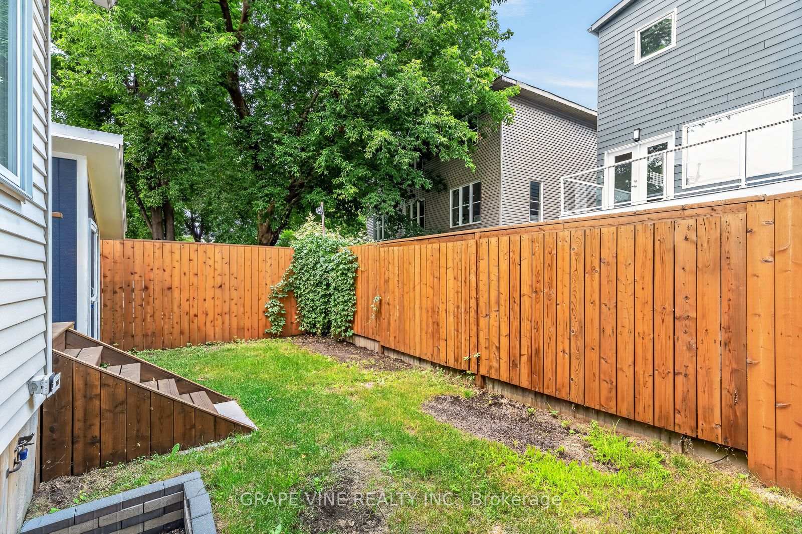 Photo 8 of 31 Westmount Avenue, Ottawa, Hintonburg — HOMEH