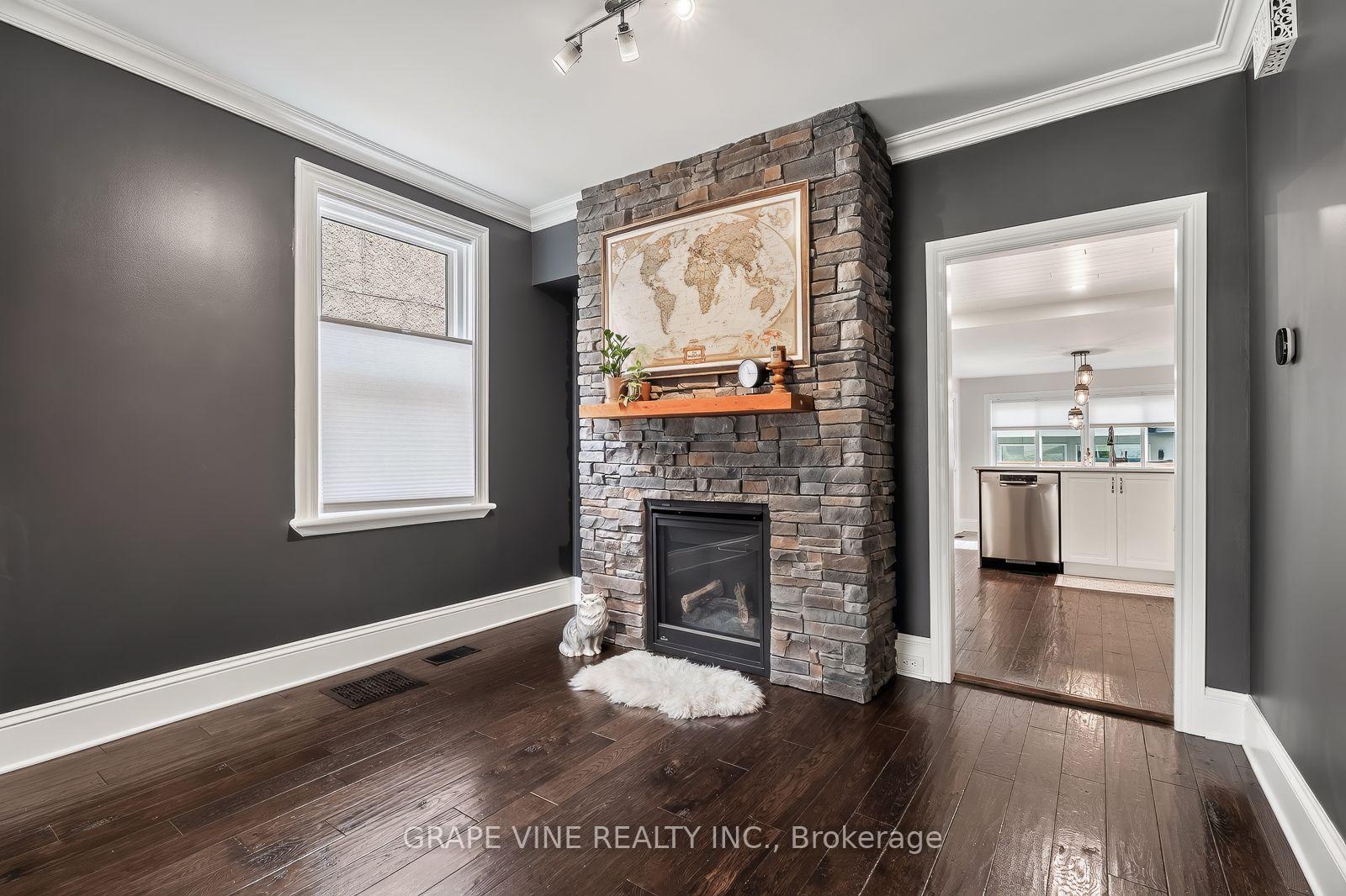 Photo 12 of 31 Westmount Avenue, Ottawa, Hintonburg — HOMEH