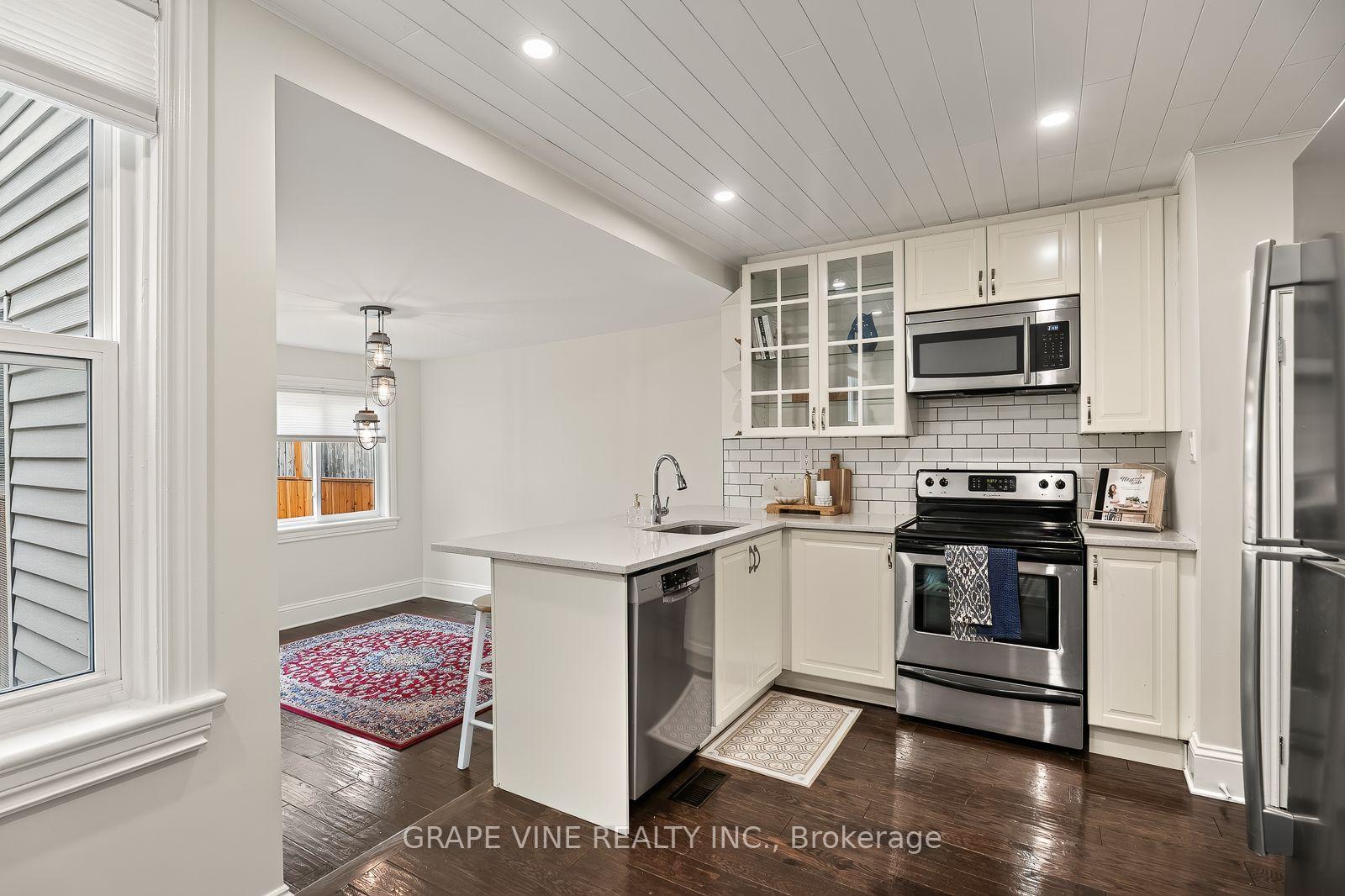 Photo 19 of 31 Westmount Avenue, Ottawa, Hintonburg — HOMEH