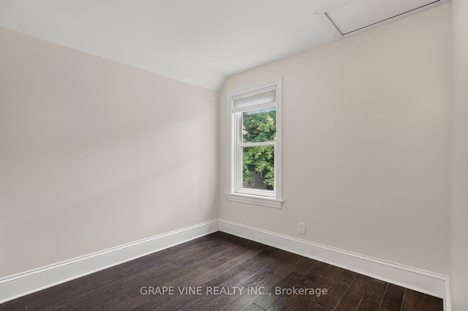 Photo 30 of 31 Westmount Avenue, Ottawa, Hintonburg — HOMEH