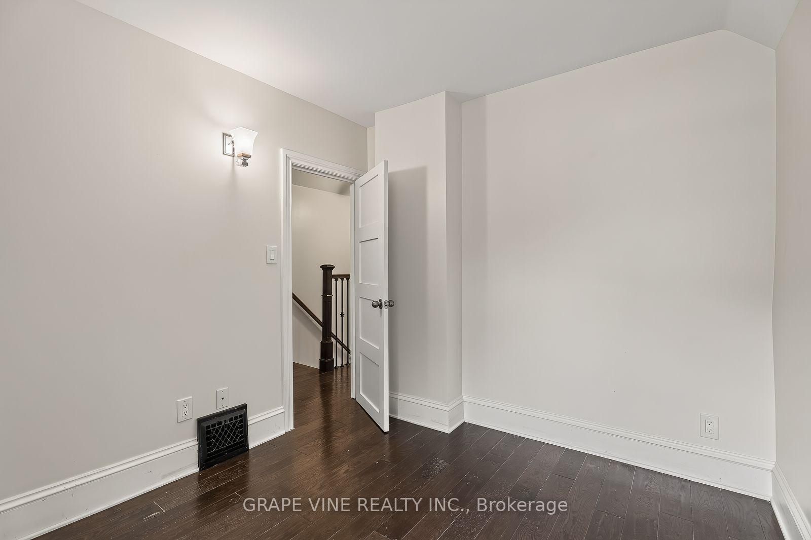 Photo 31 of 31 Westmount Avenue, Ottawa, Hintonburg — HOMEH