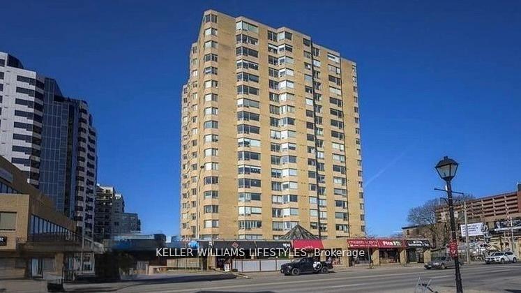 Front of Unit 1409, 695 Richmond Street