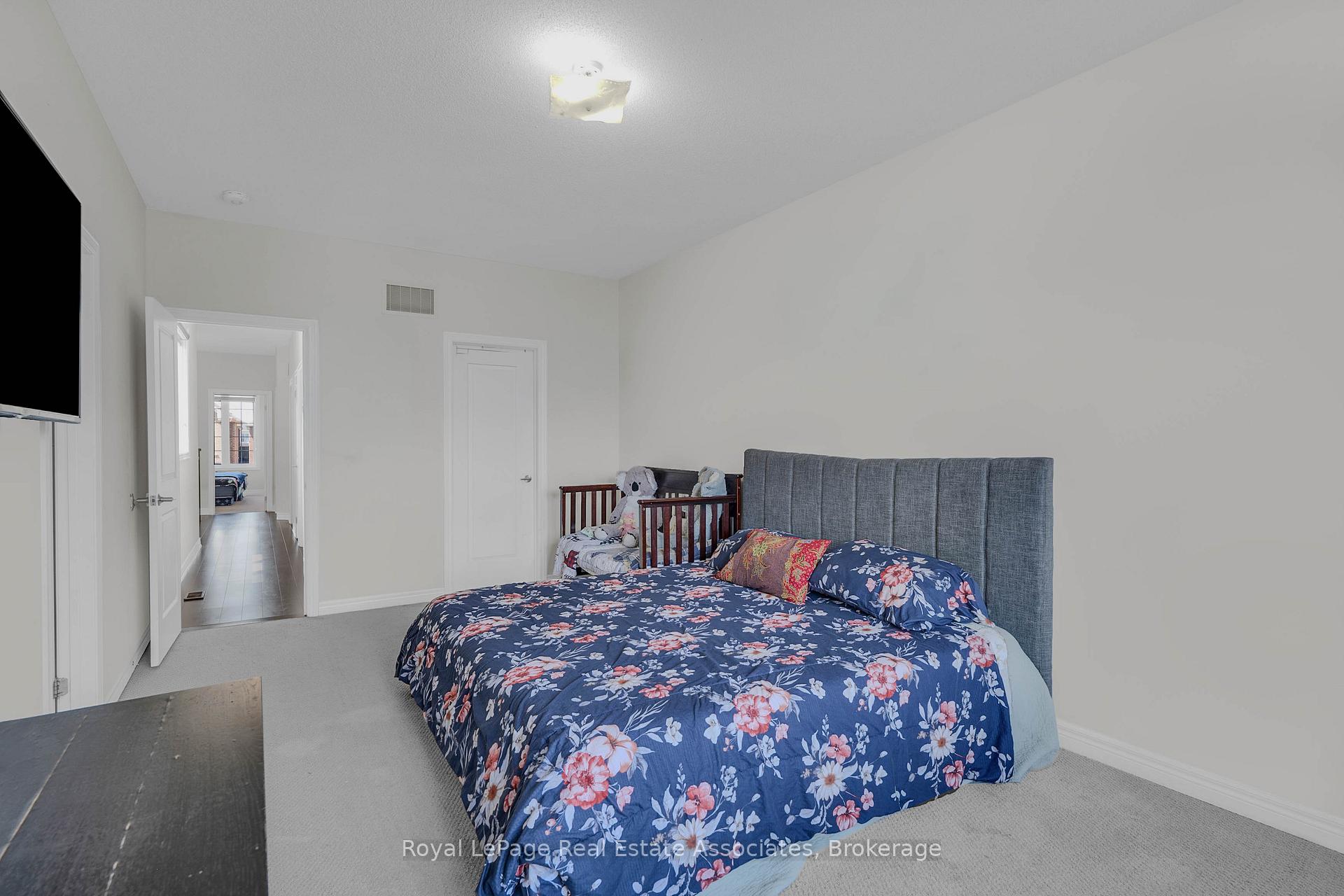 Photo 23 of 90 Titan Trail, Markham, Cedarwood — HOMEH