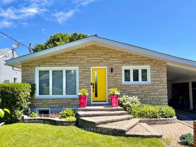 Photo 1 of Unit B, 2075 Balharrie Avenue, Ottawa, Hawthorne Meadows — HOMEH