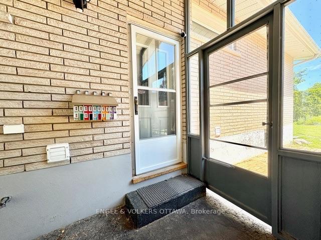 Photo 25 of Unit B, 2075 Balharrie Avenue, Ottawa, Hawthorne Meadows — HOMEH