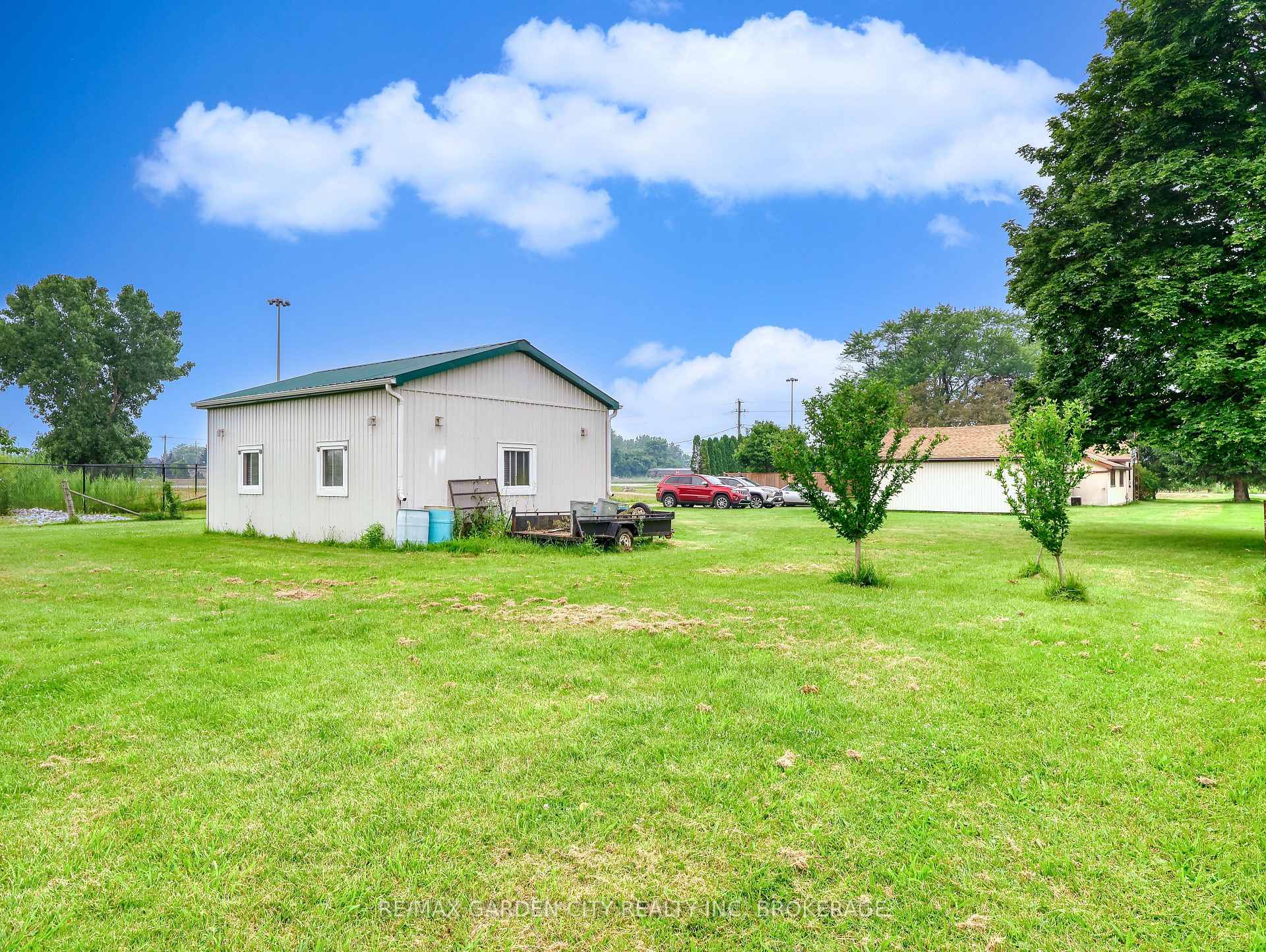Photo 31 of 1408 Fifth Street, St. Catharines, Rural Port — HOMEH