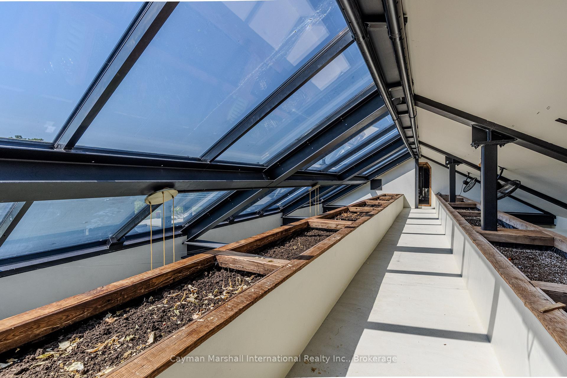 Photo 24 of 595474 4th Line, Blue Mountains — HOMEH